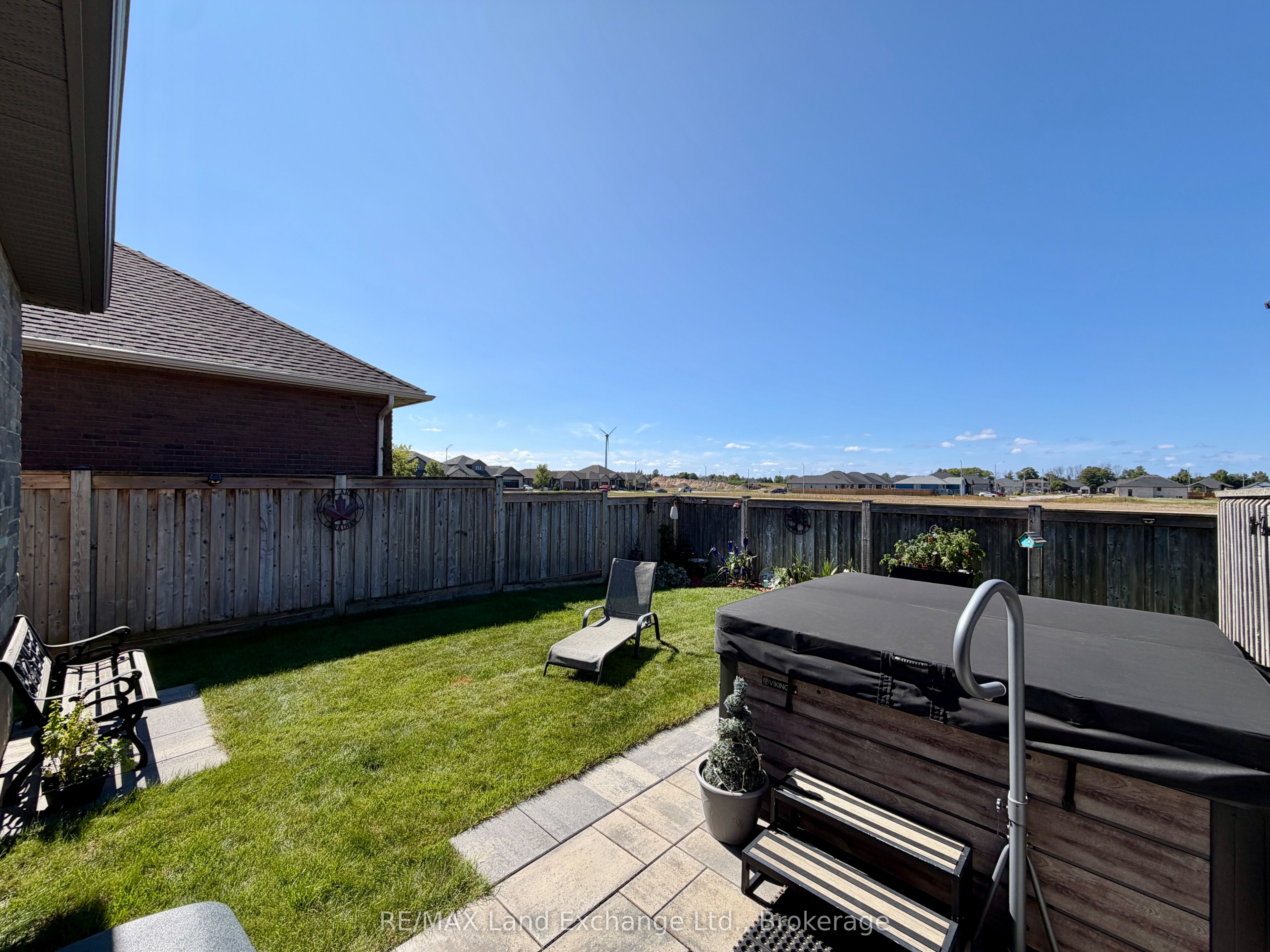 310 Stickel Street Property Photo 28