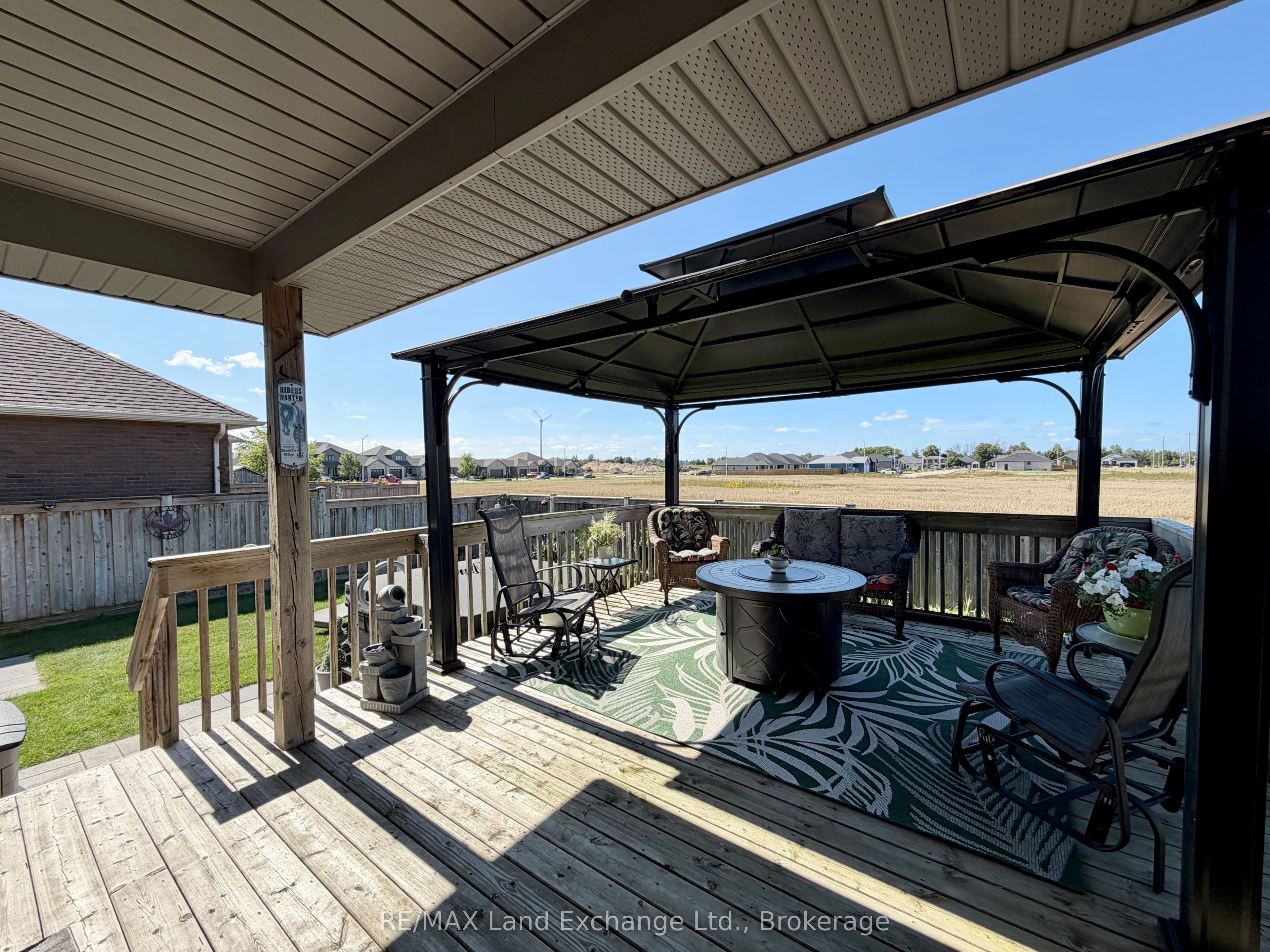 310 Stickel Street Property Photo 29