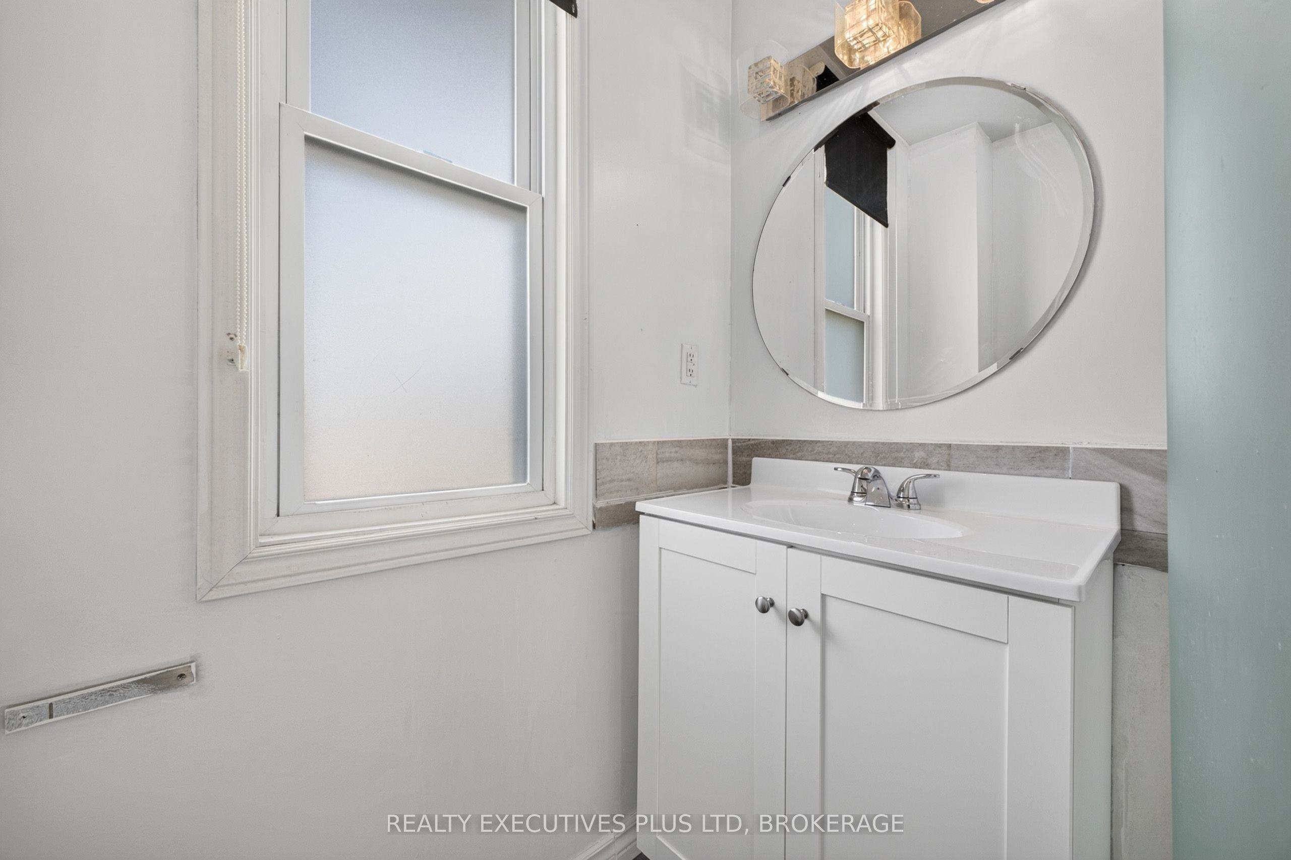 4119 Dyson Avenue Property Photo 25