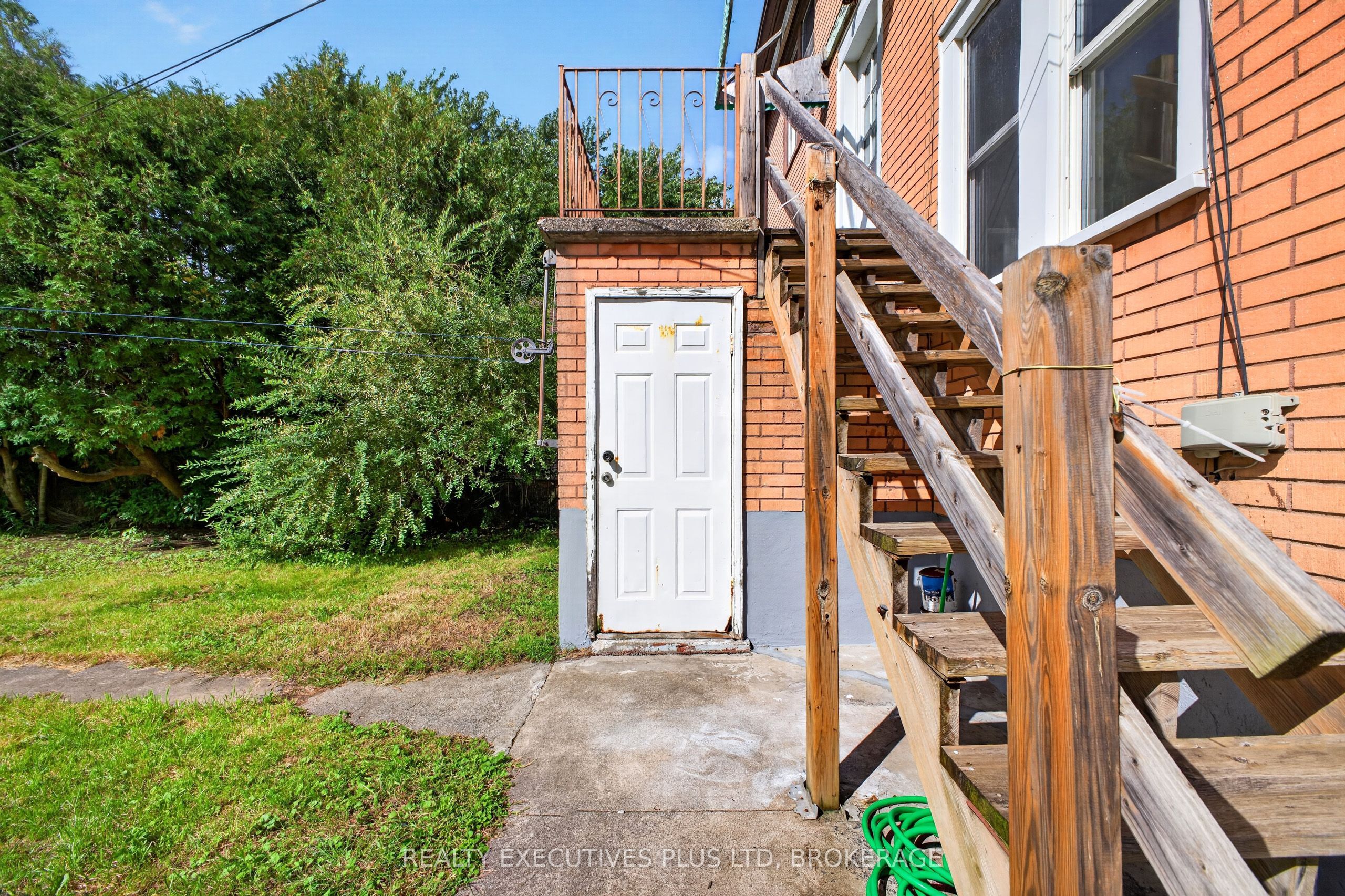 4119 Dyson Avenue Property Photo 39