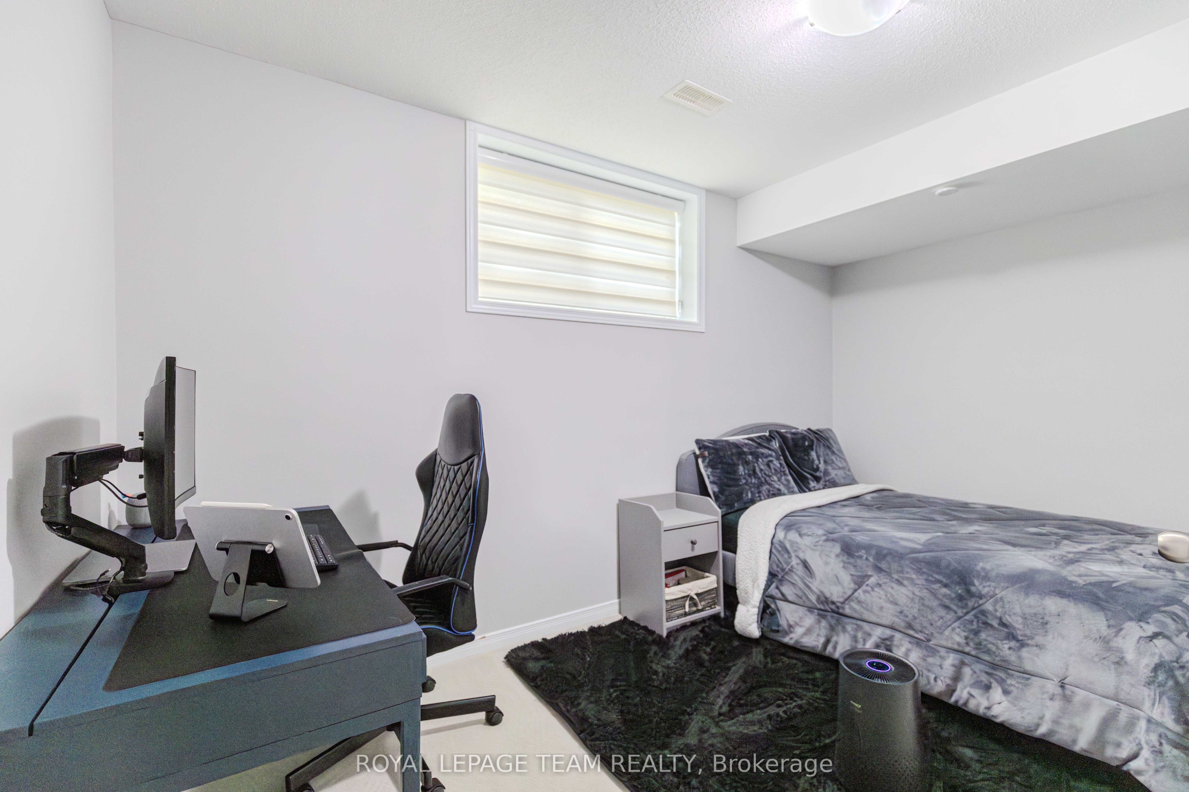 477 Cope Drive N Property Photo 42