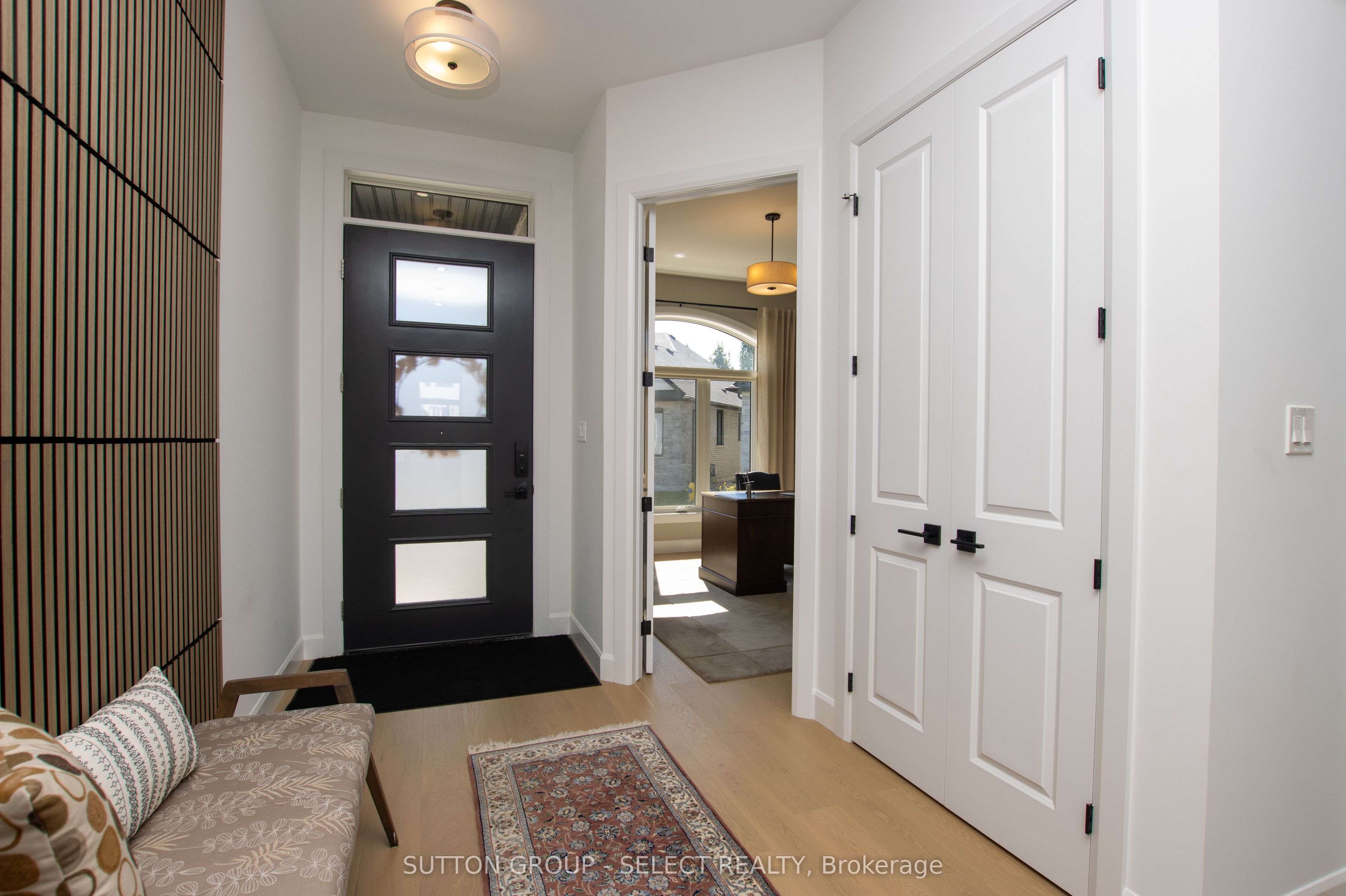 6990 Clayton Walk 33 Property Photo 3