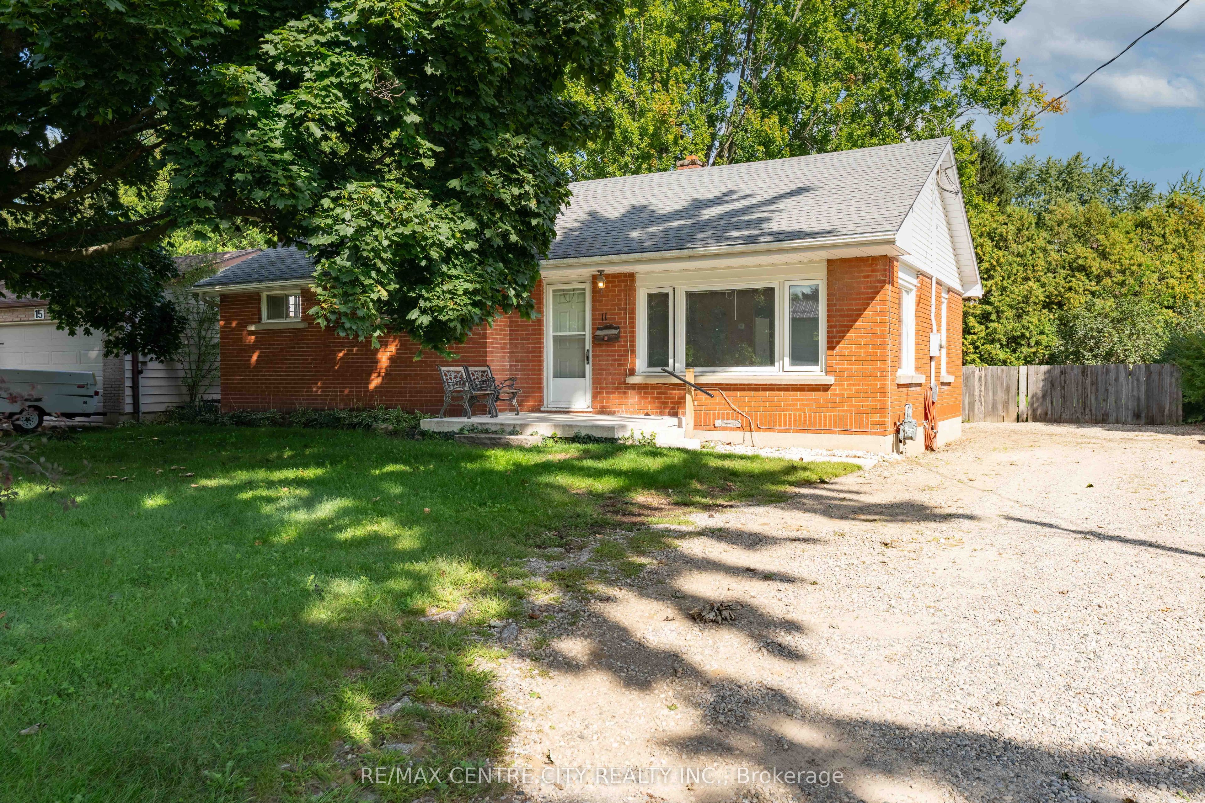 11 Marchant Street Property Photo 3