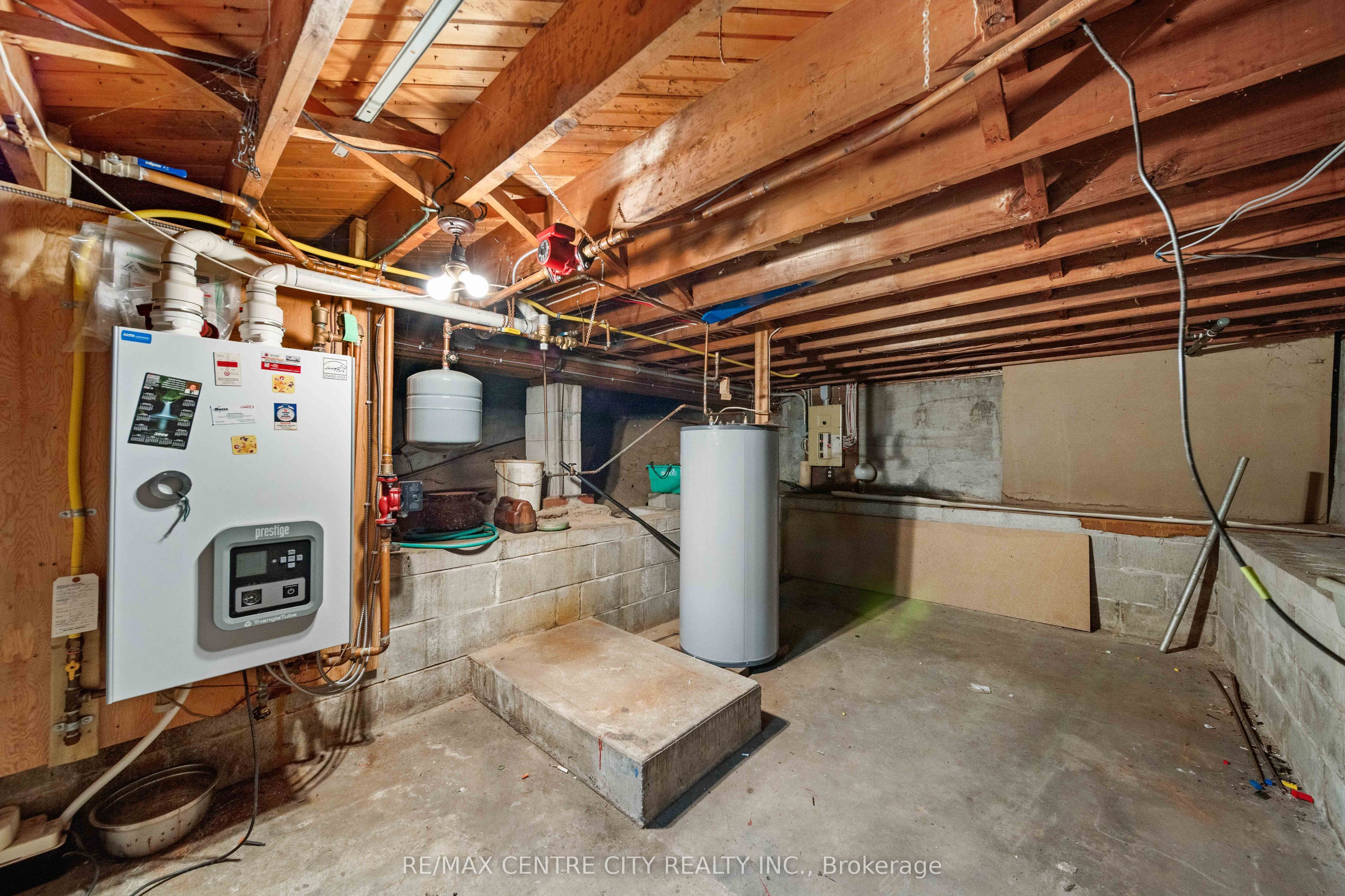 11 Marchant Street Property Photo 44