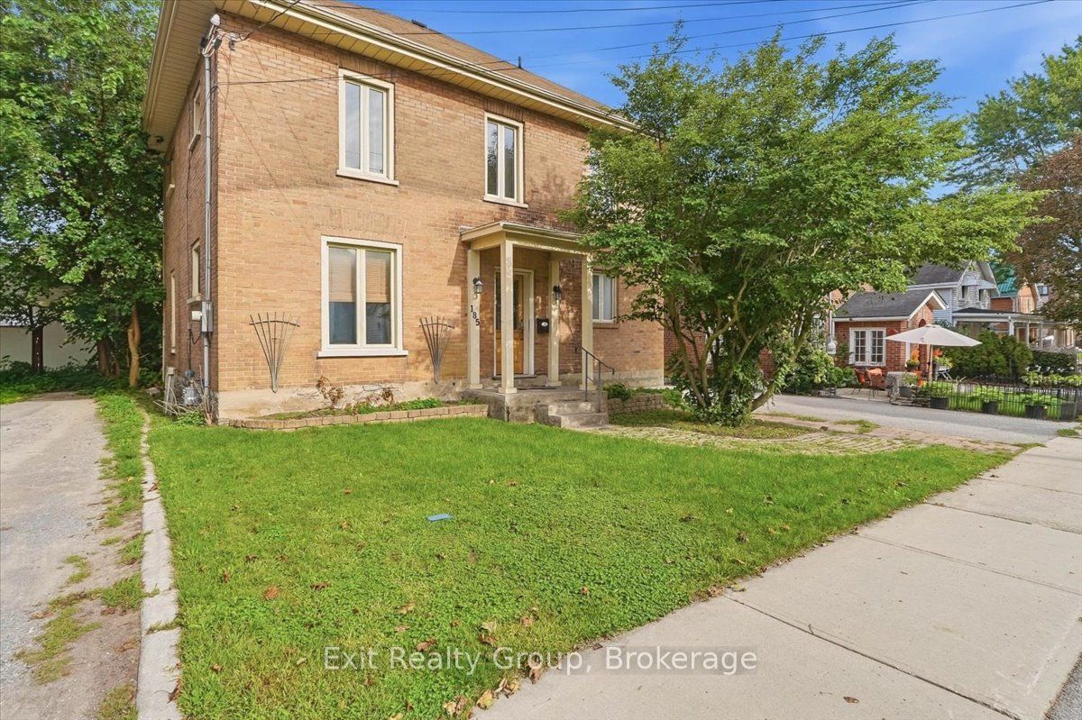 185 Foster Avenue Property Photo 1