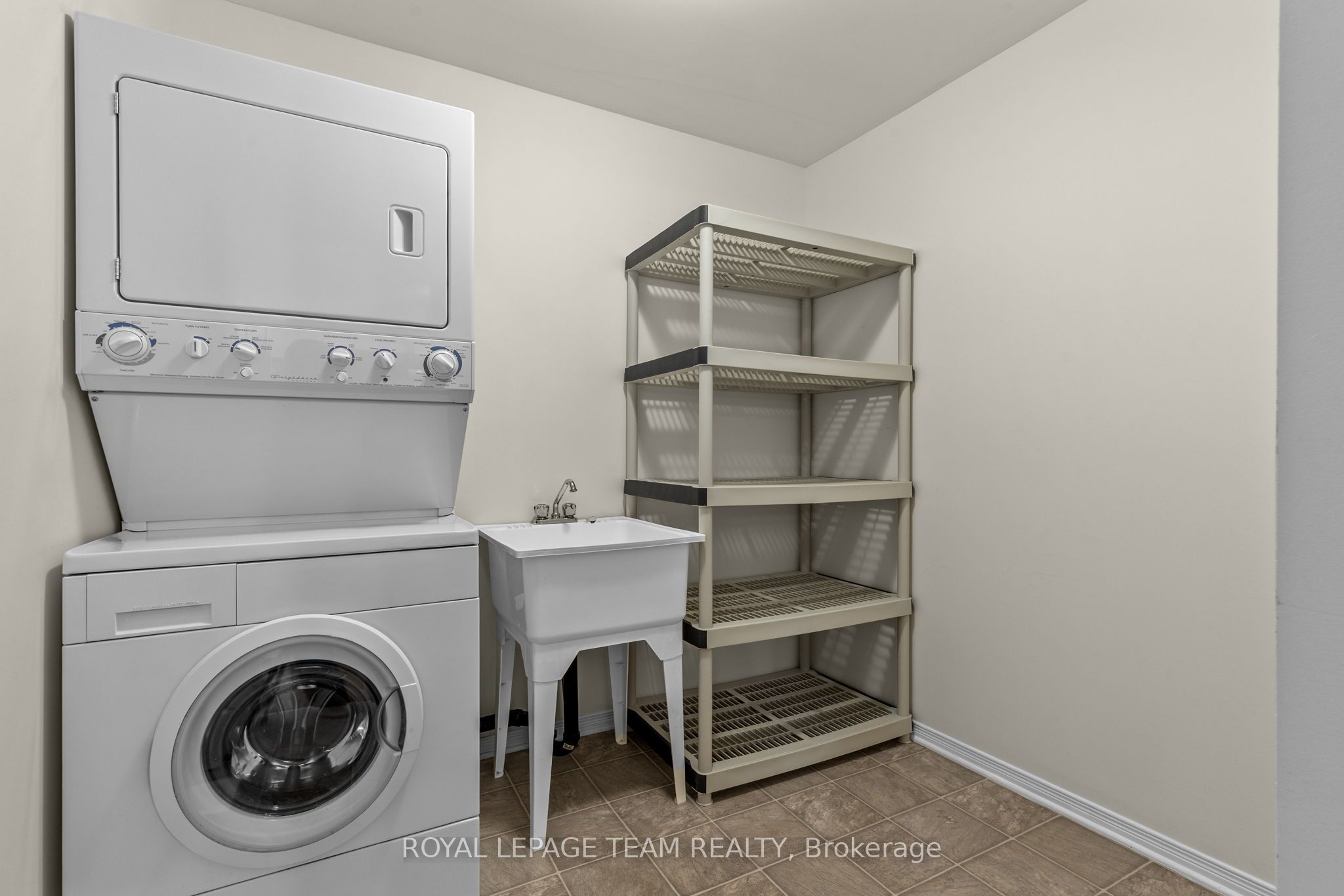 56 Frieday Street Property Photo 8