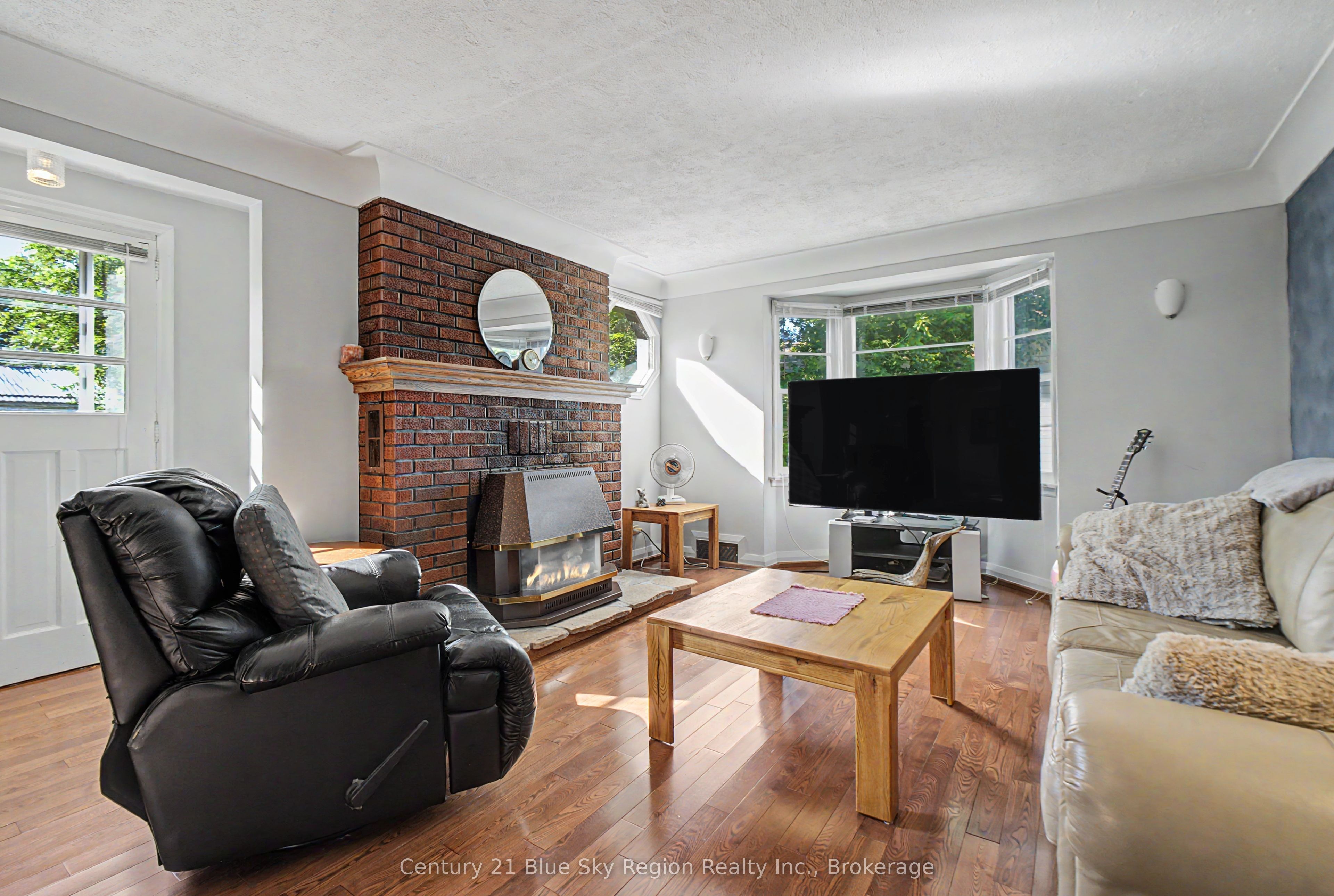 1150 Metcalfe Street Property Photo 12
