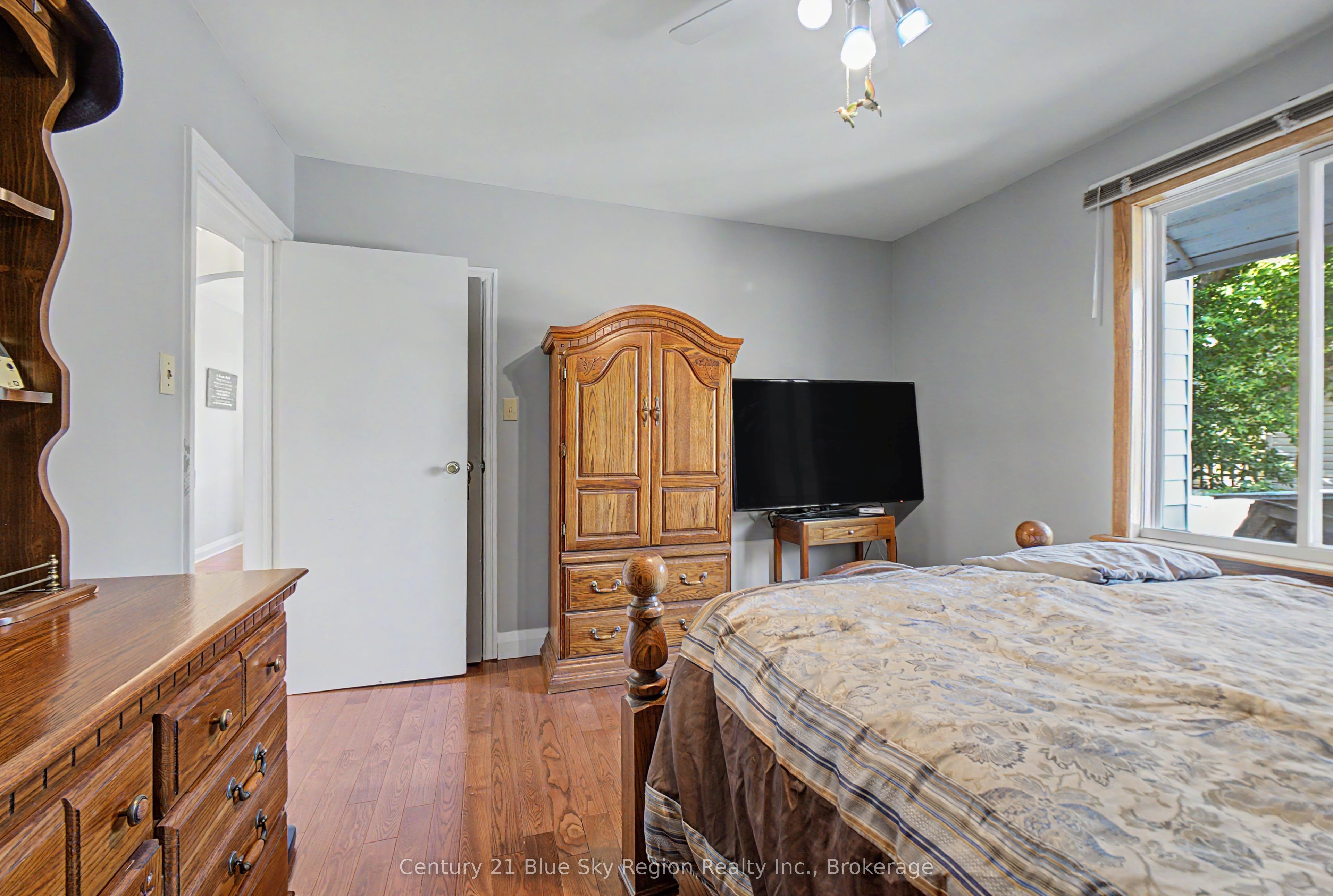 1150 Metcalfe Street Property Photo 17
