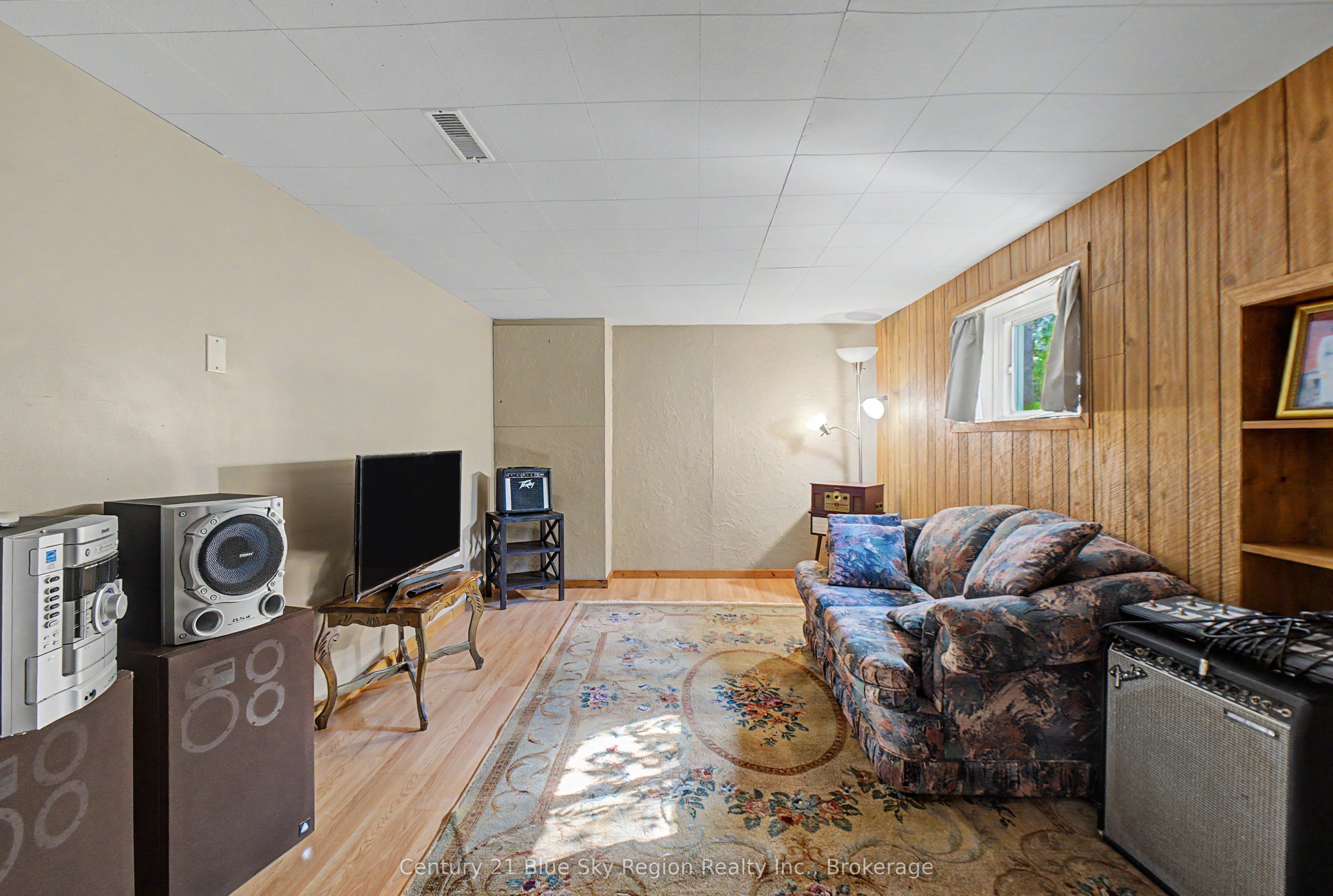 1150 Metcalfe Street Property Photo 32