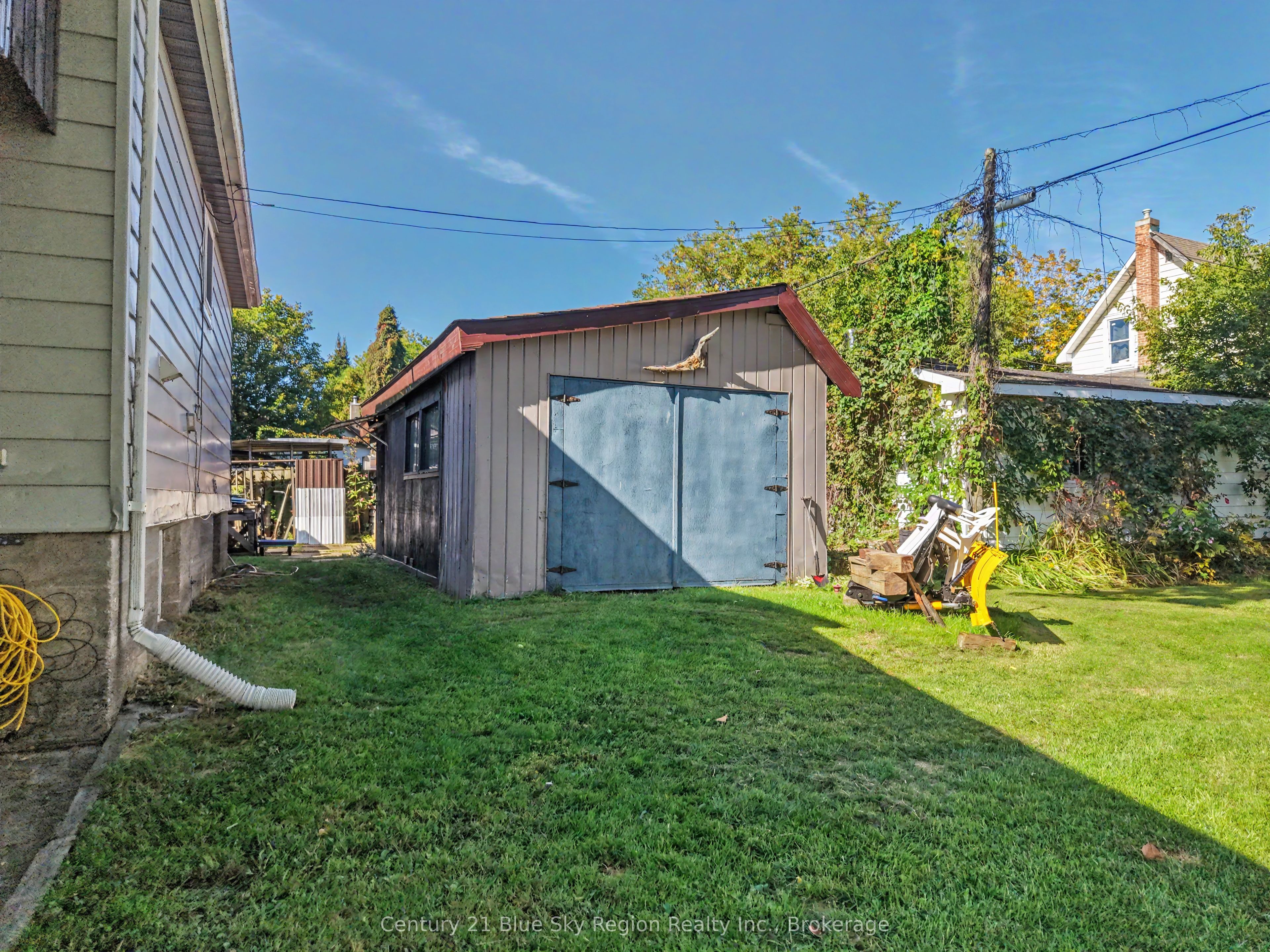 1150 Metcalfe Street Property Photo 35