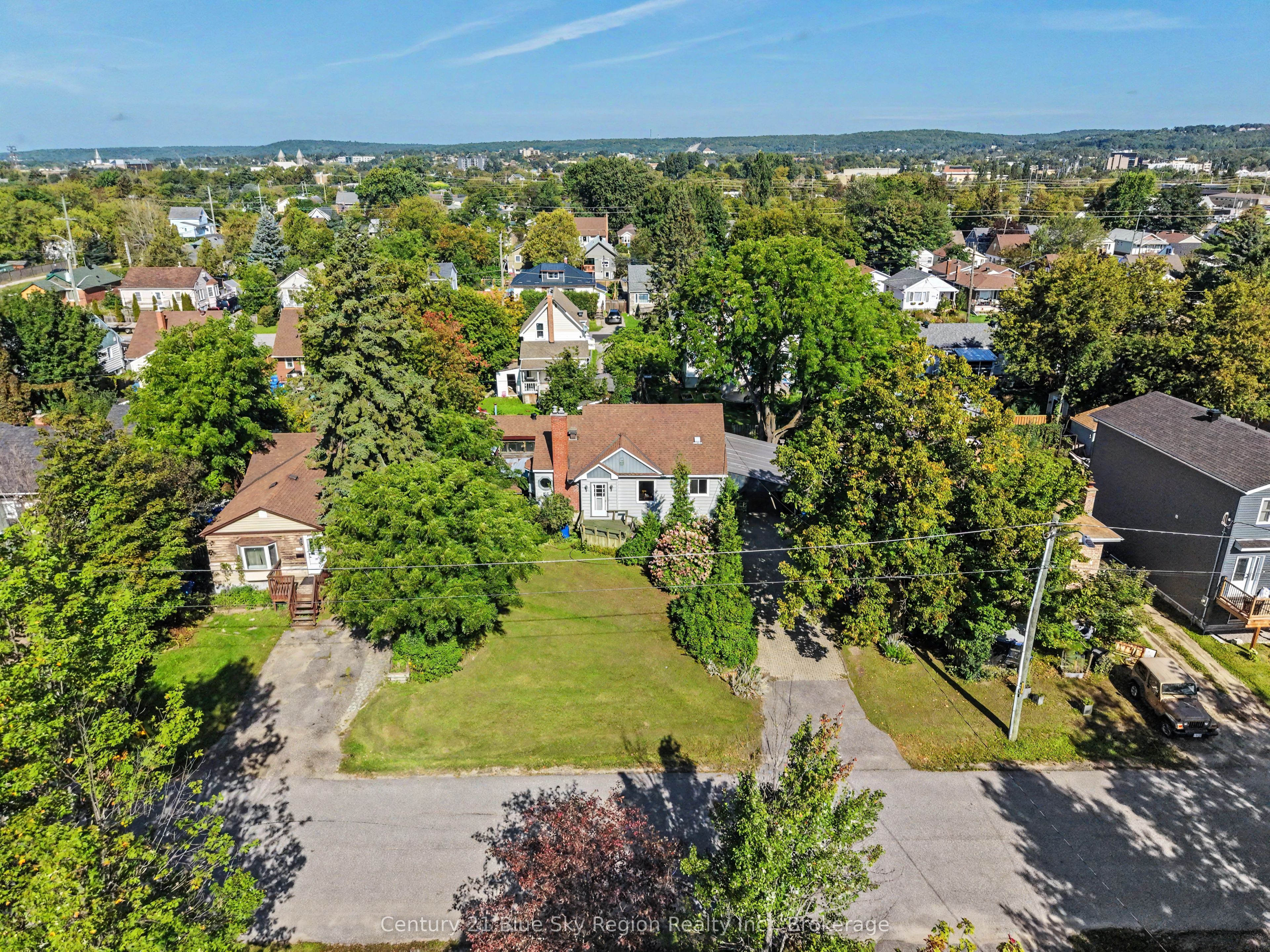 1150 Metcalfe Street Property Photo 42