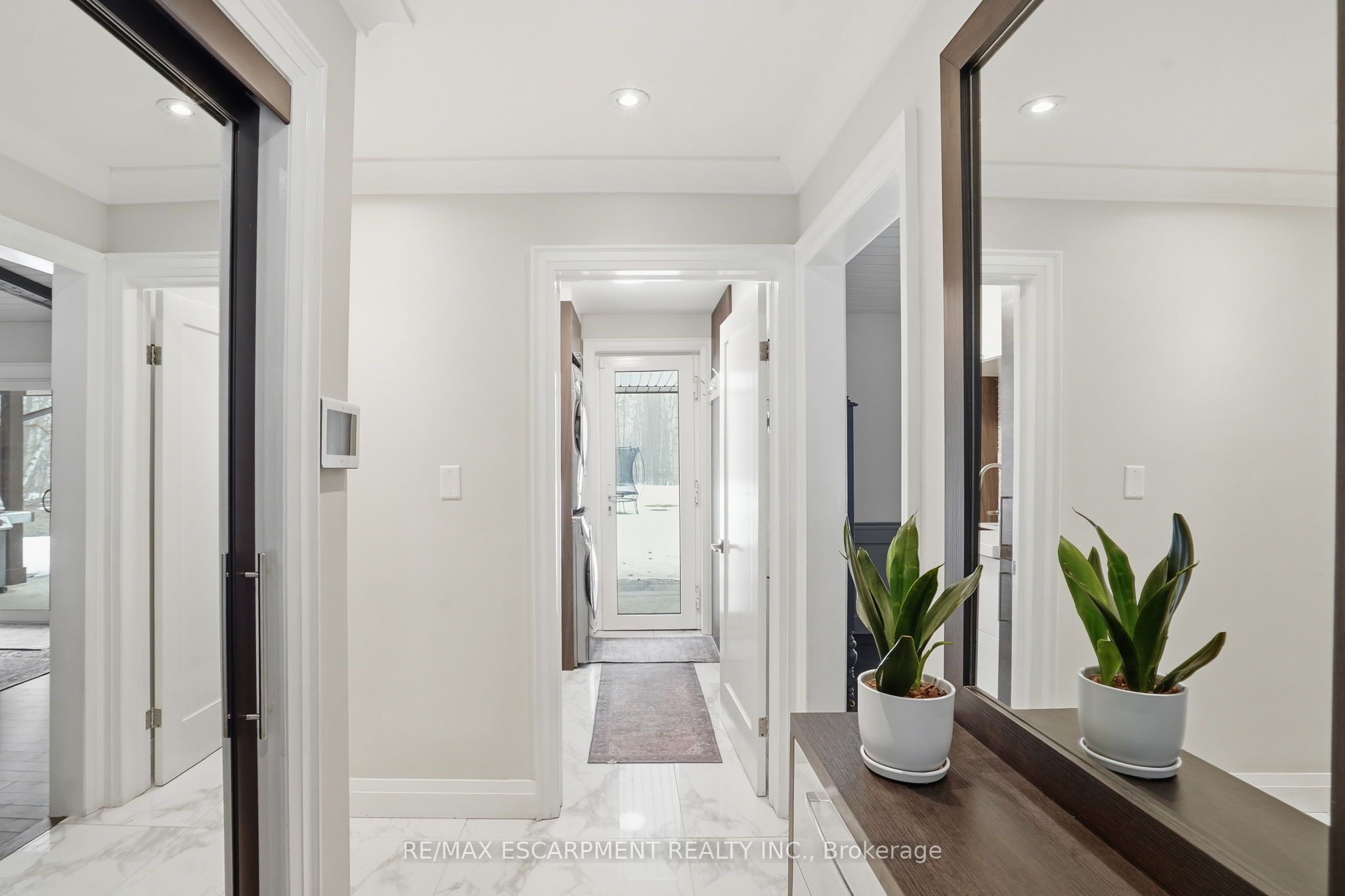 3918 Maddaugh Road Property Photo 7