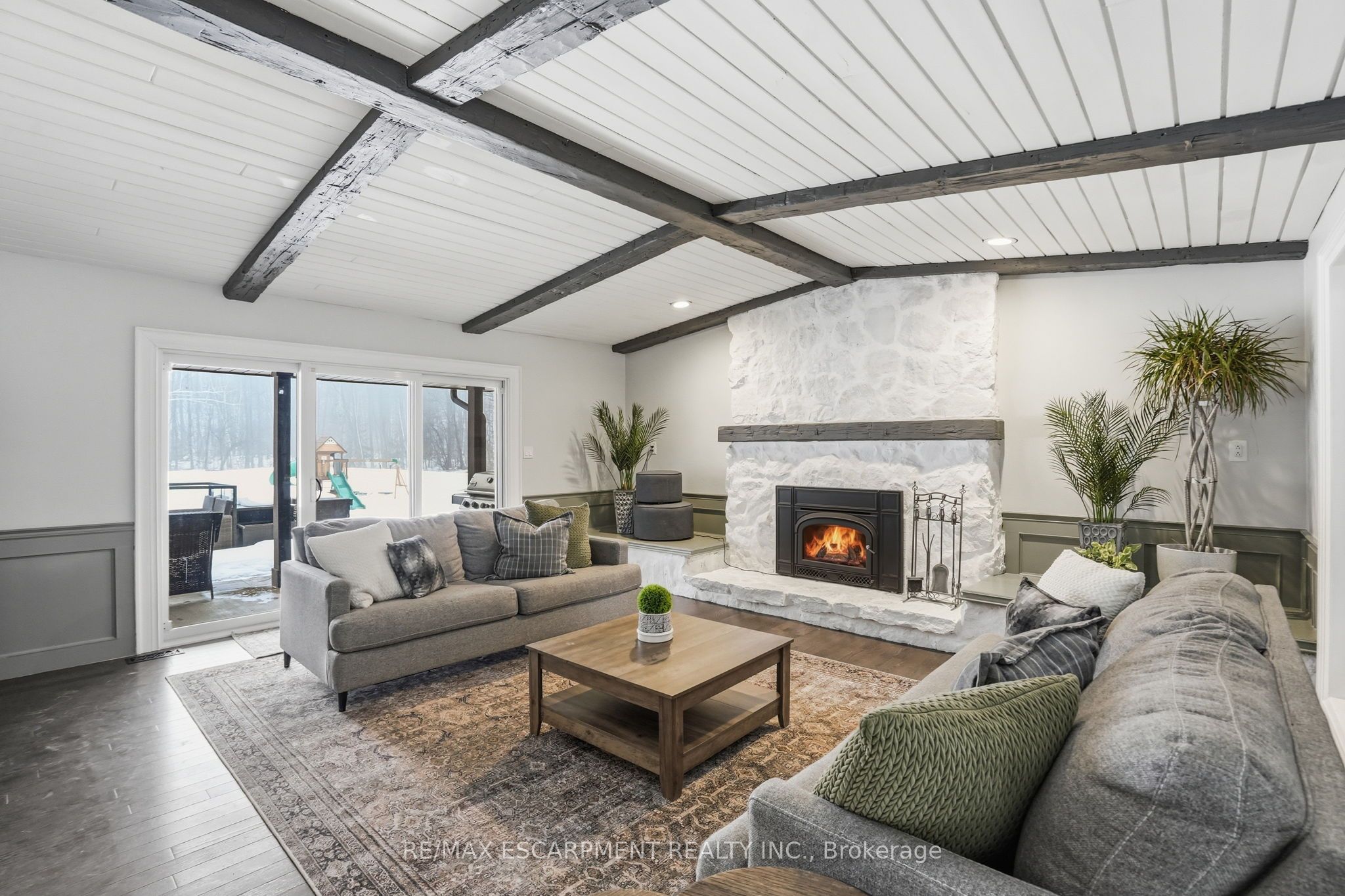 3918 Maddaugh Road Property Photo 8