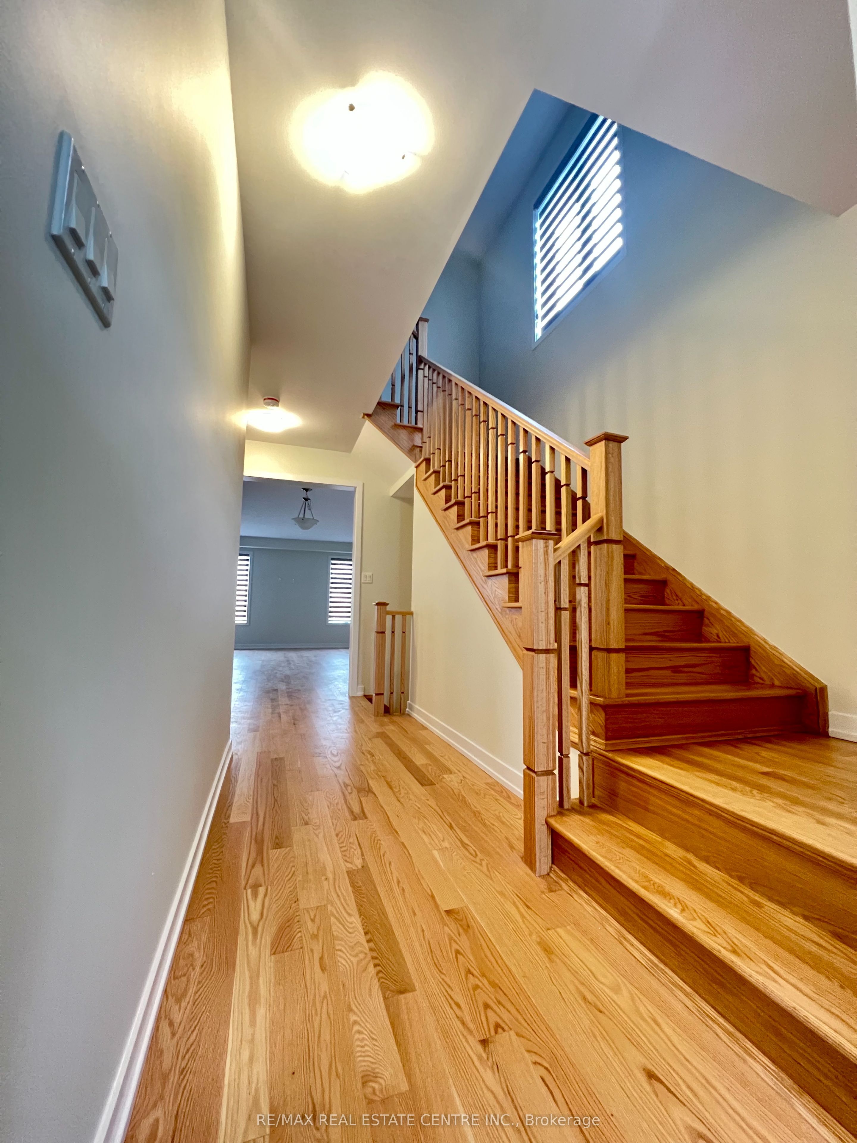156 Lumb Drive Property Photo 4