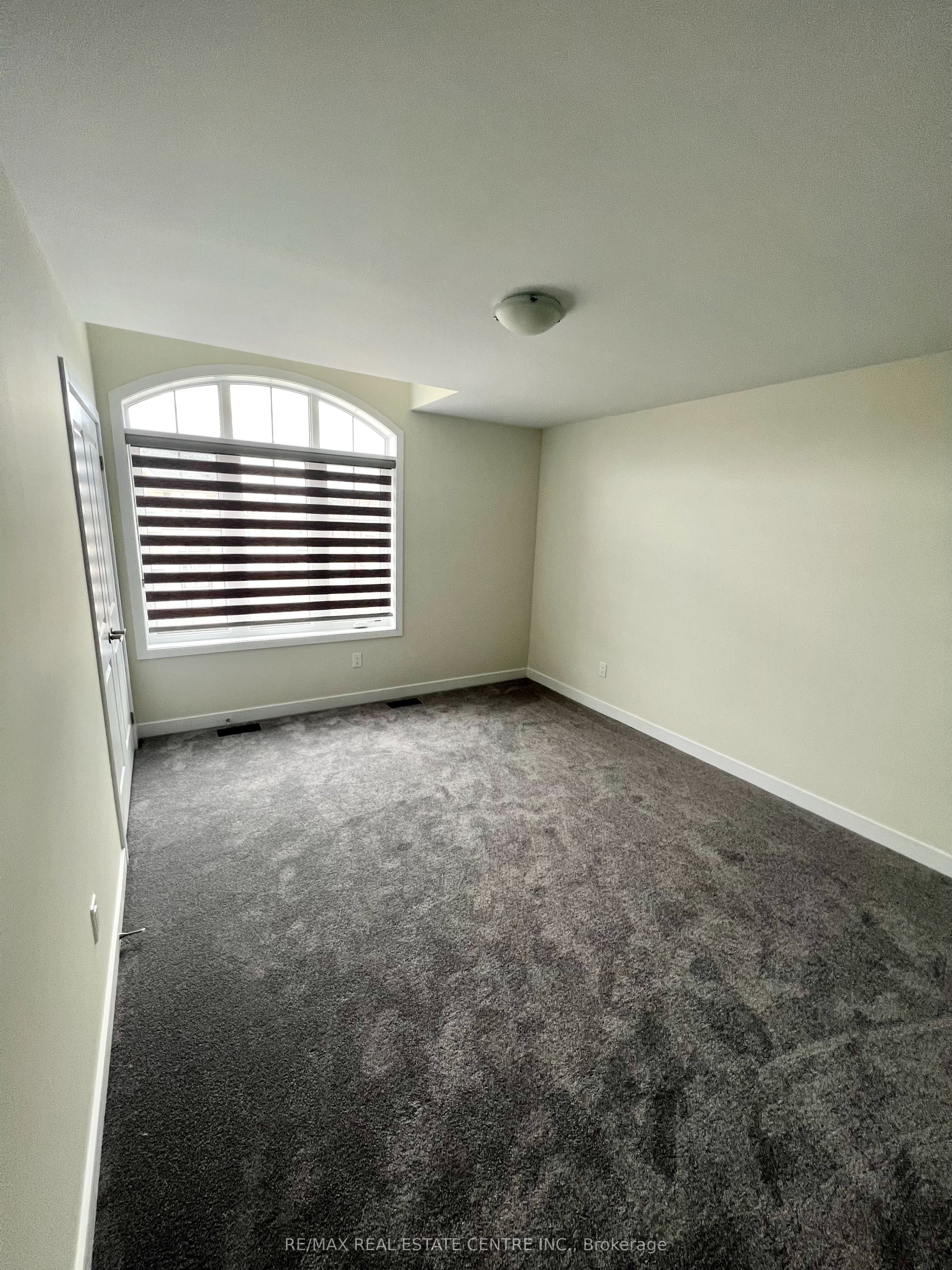 156 Lumb Drive Property Photo 16