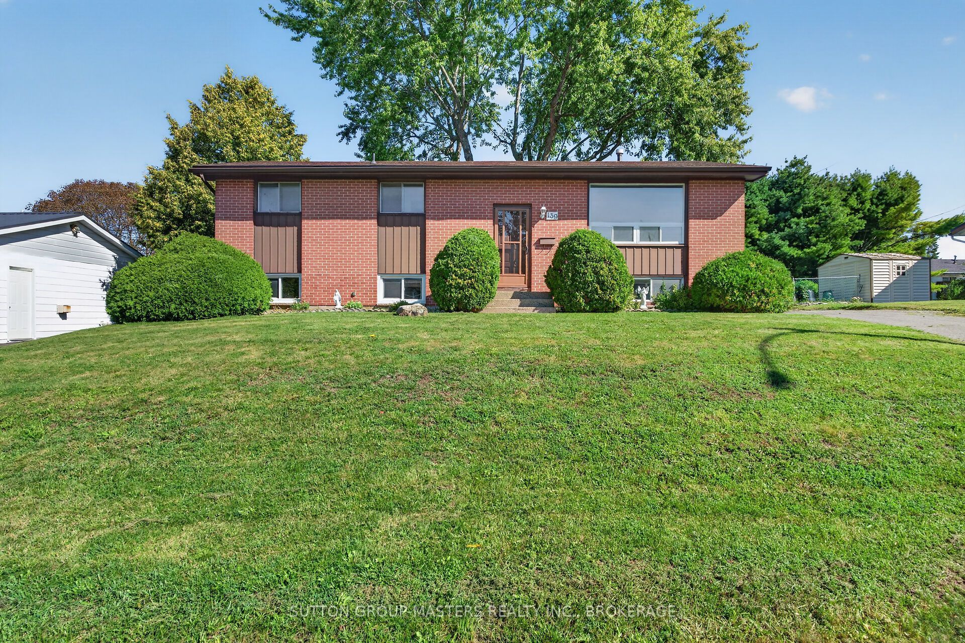 139 Sherwood Avenue Property Photo 1