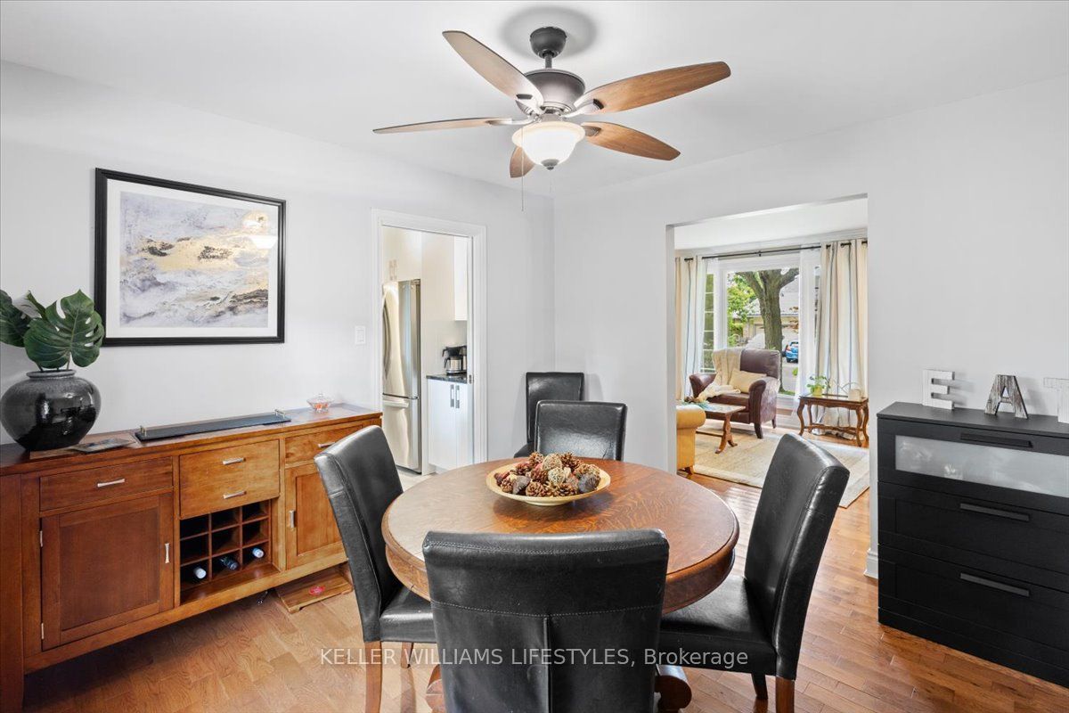 525 Forest Edge Road Property Photo 12