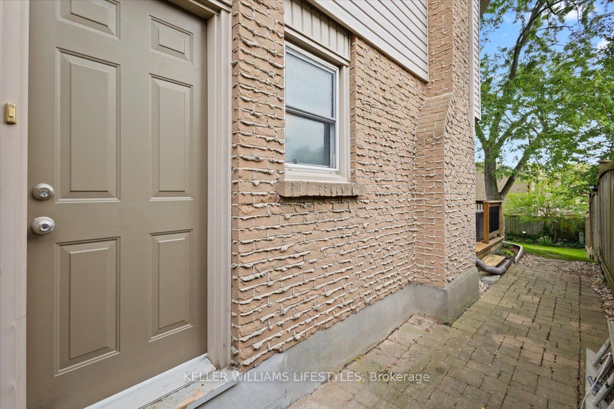 525 Forest Edge Road Property Photo 40