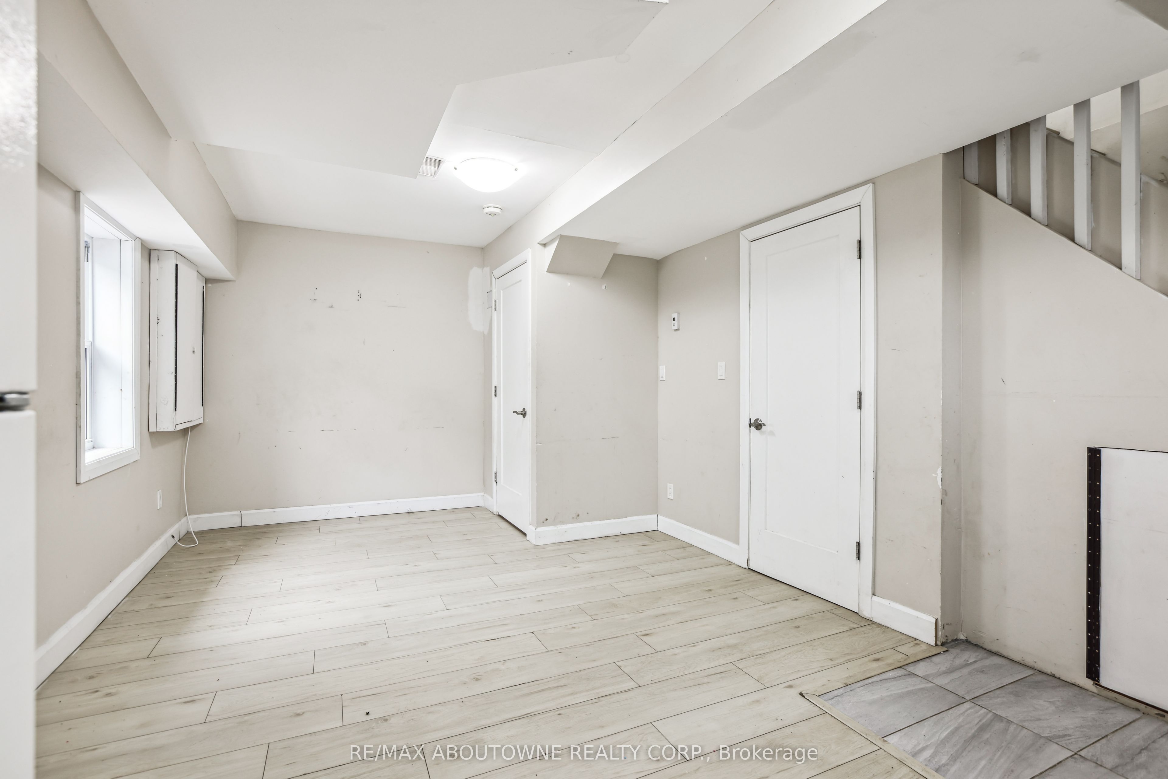 19 Bailey Street Property Photo 16