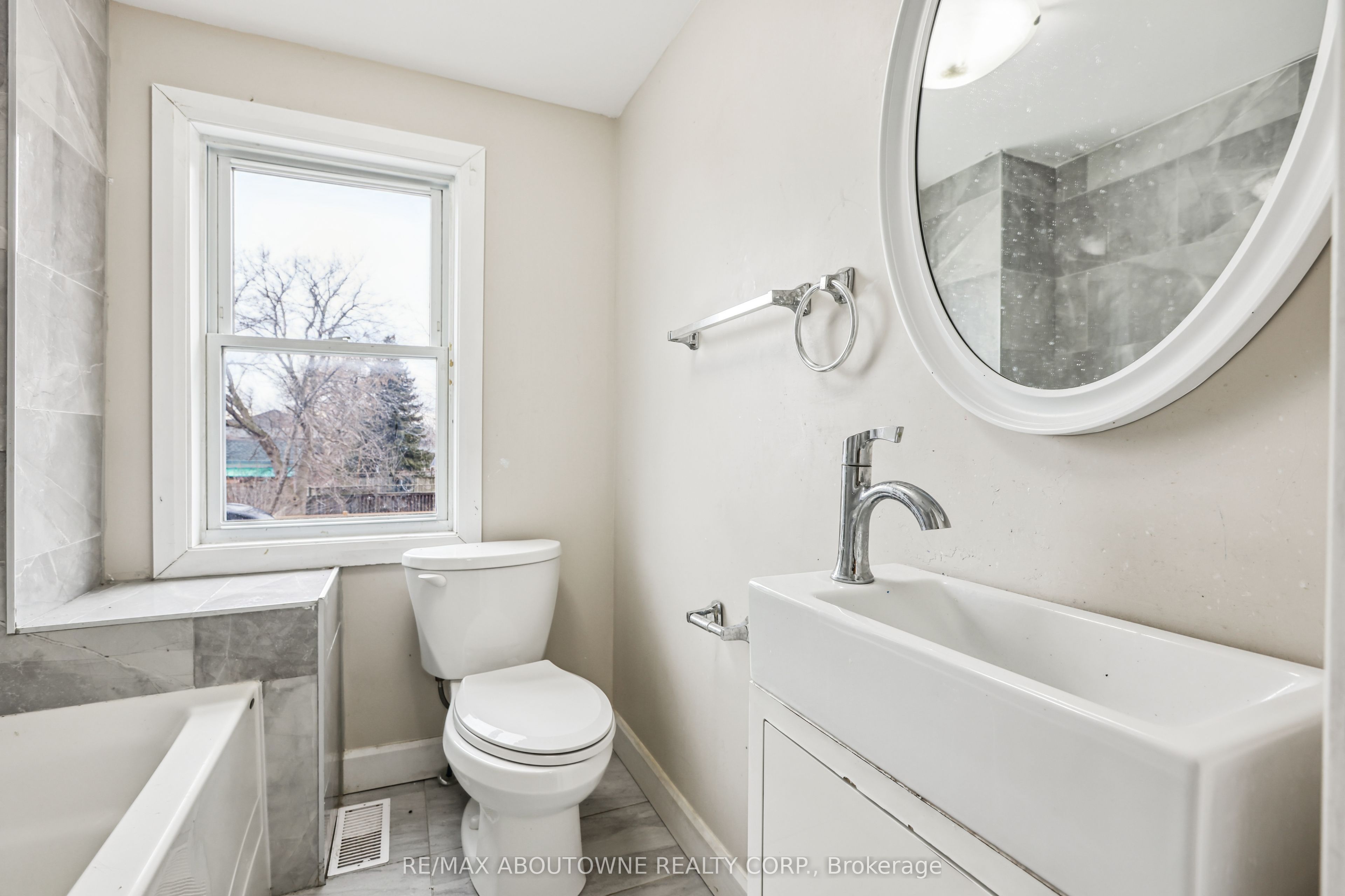 19 Bailey Street Property Photo 21