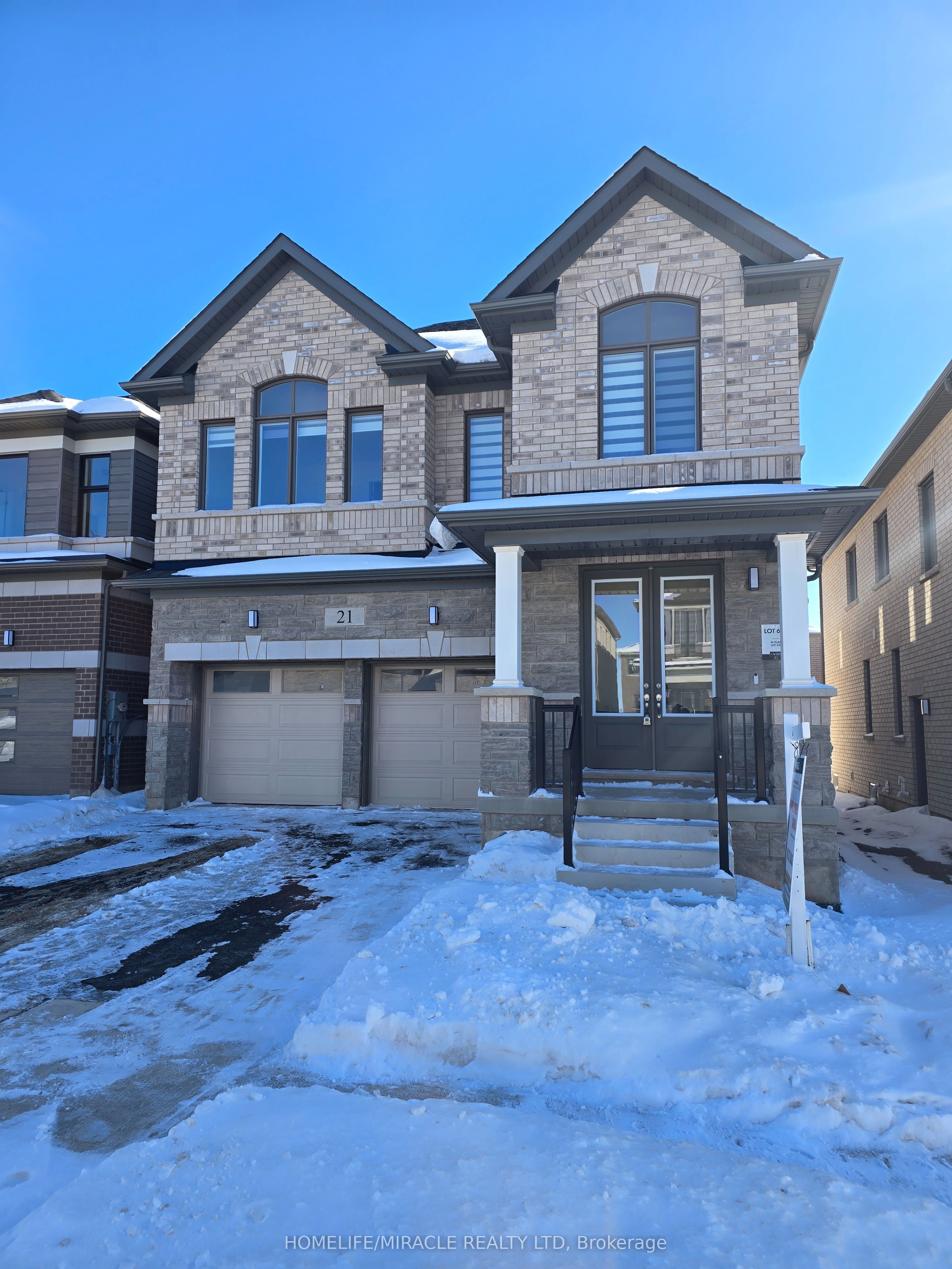 21 Gibson Drive Property Photo 1