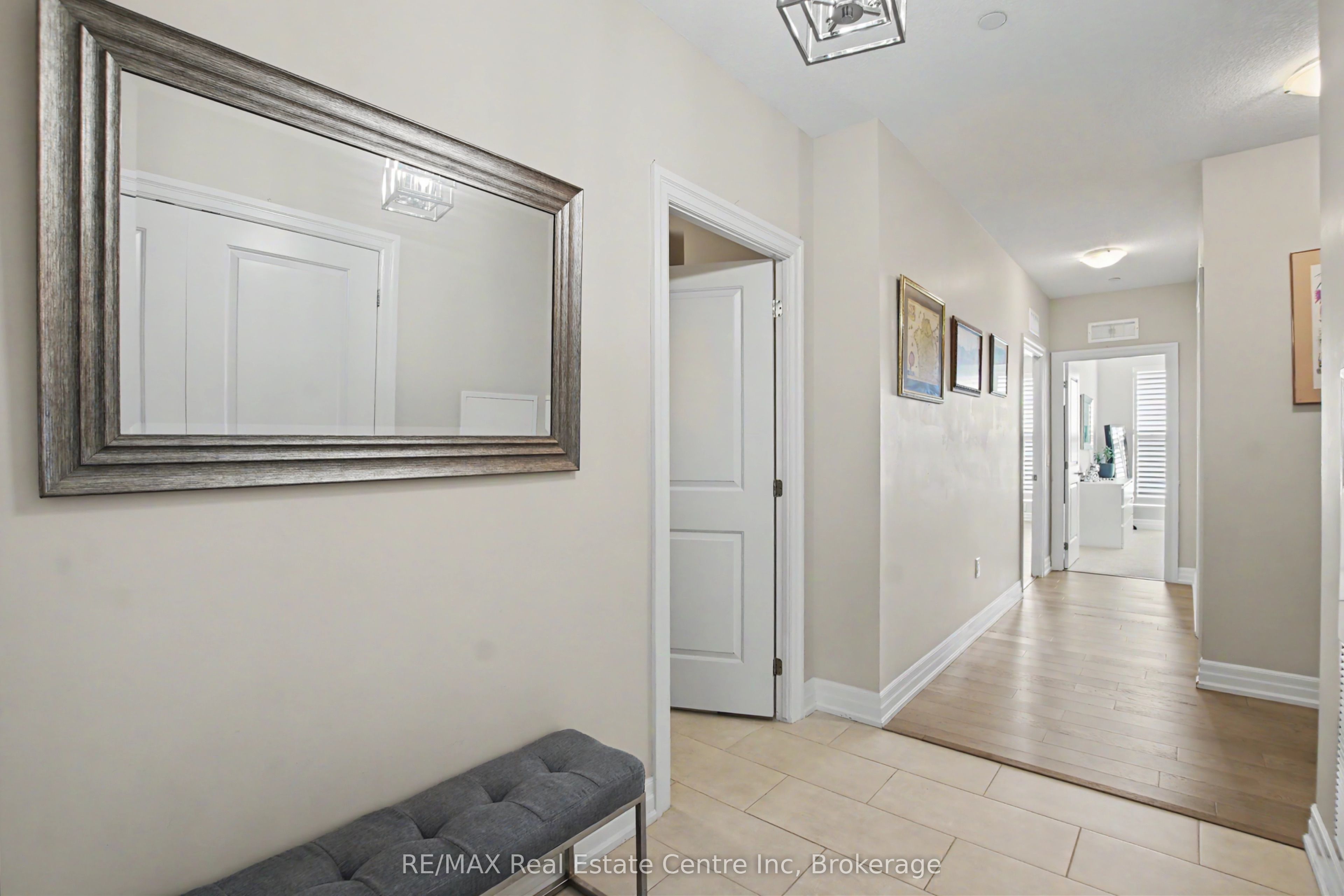 1878 Gordon Street 401 Property Photo 5
