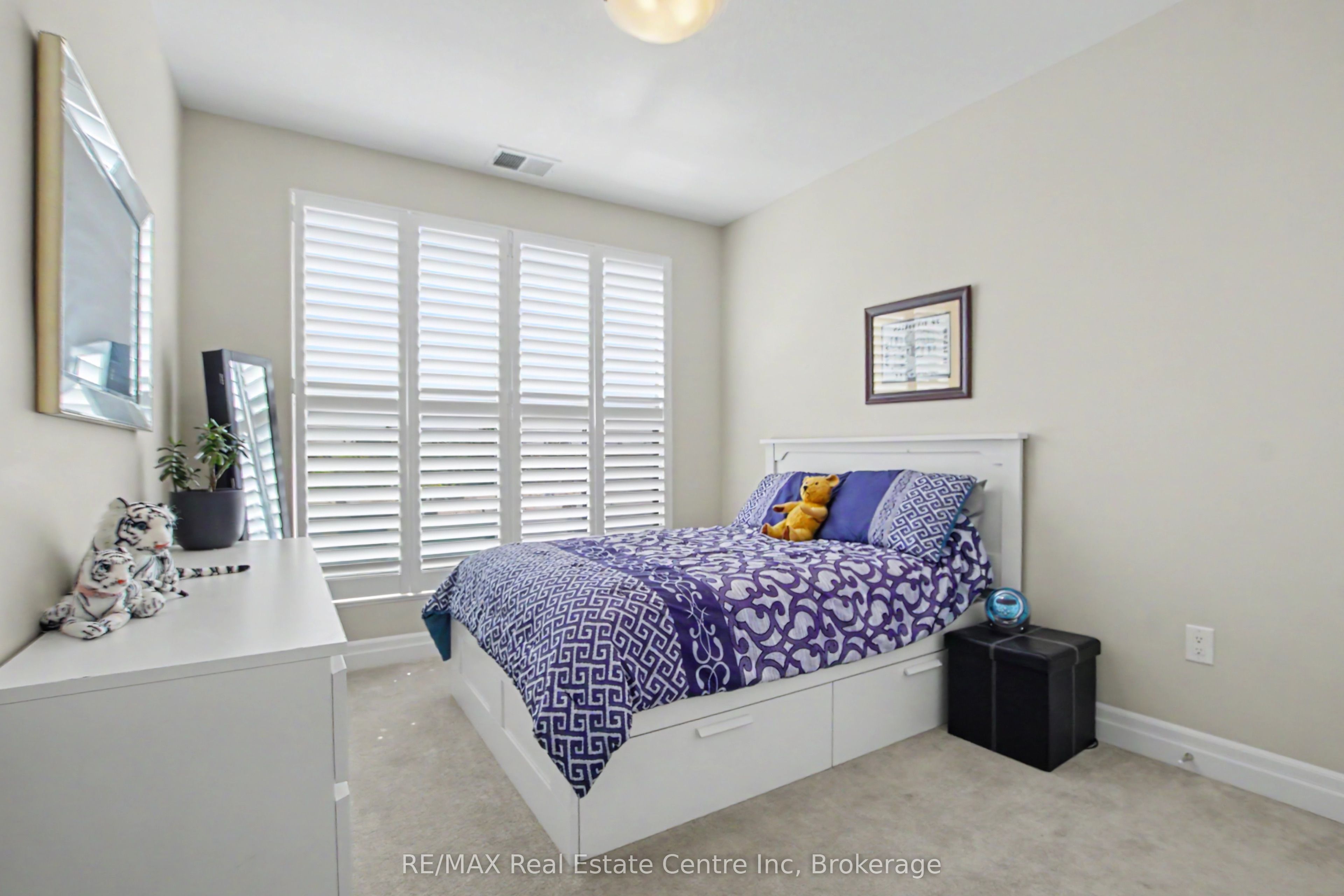 1878 Gordon Street 401 Property Photo 15