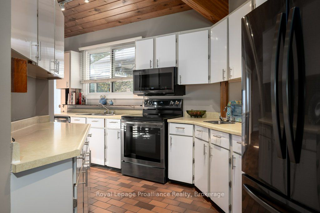 2355 County Rd 3 Property Photo 17