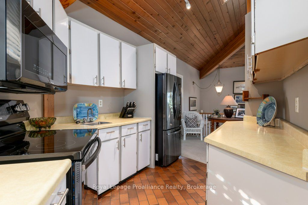 2355 County Rd 3 Property Photo 18