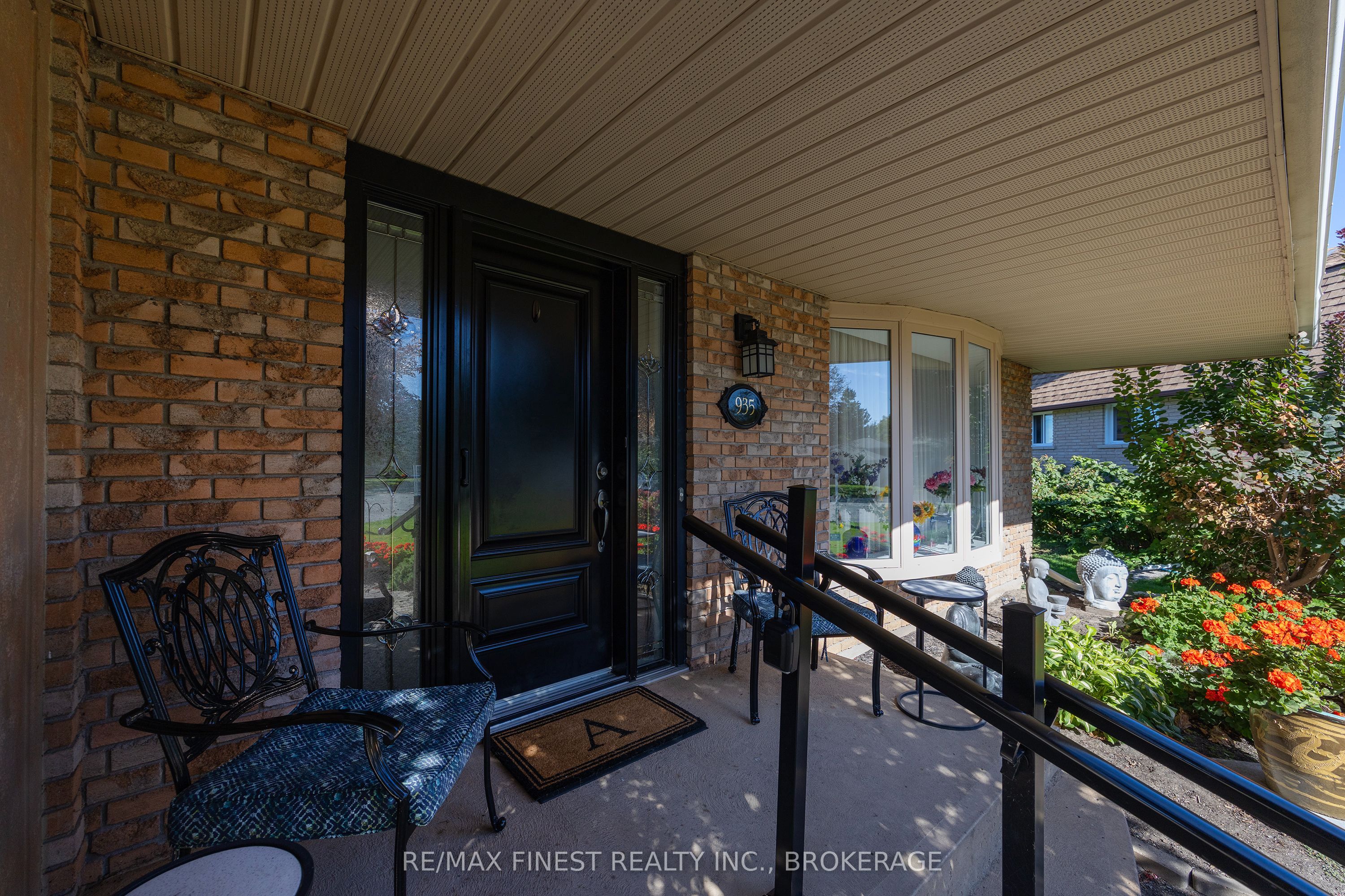 935 Brodie Avenue Property Photo 4
