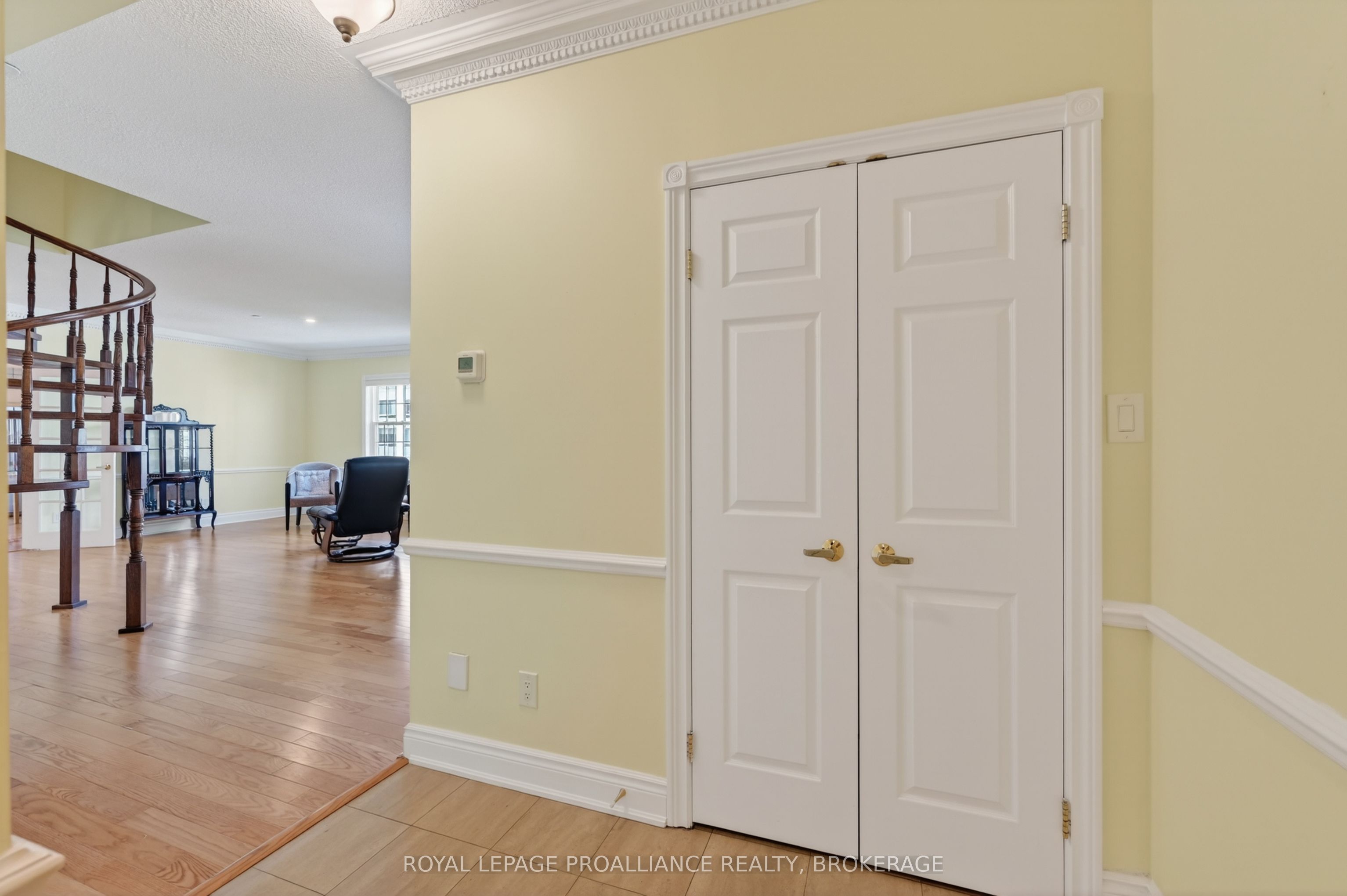 20 Gore Street 402 Property Photo 8