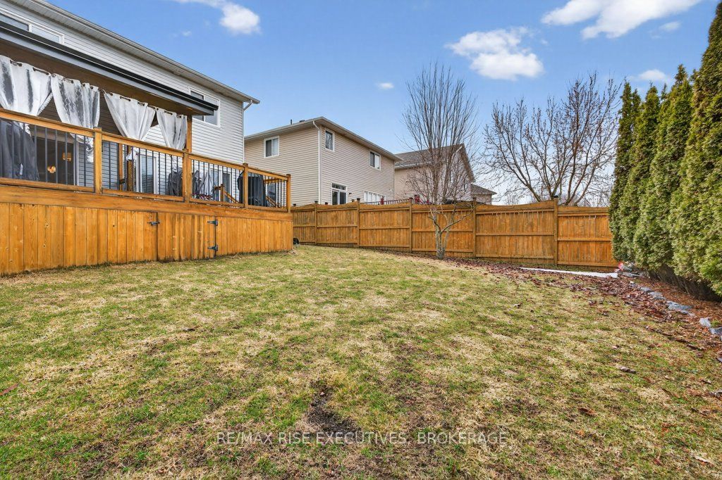 1543 Providence Crescent Property Photo 36