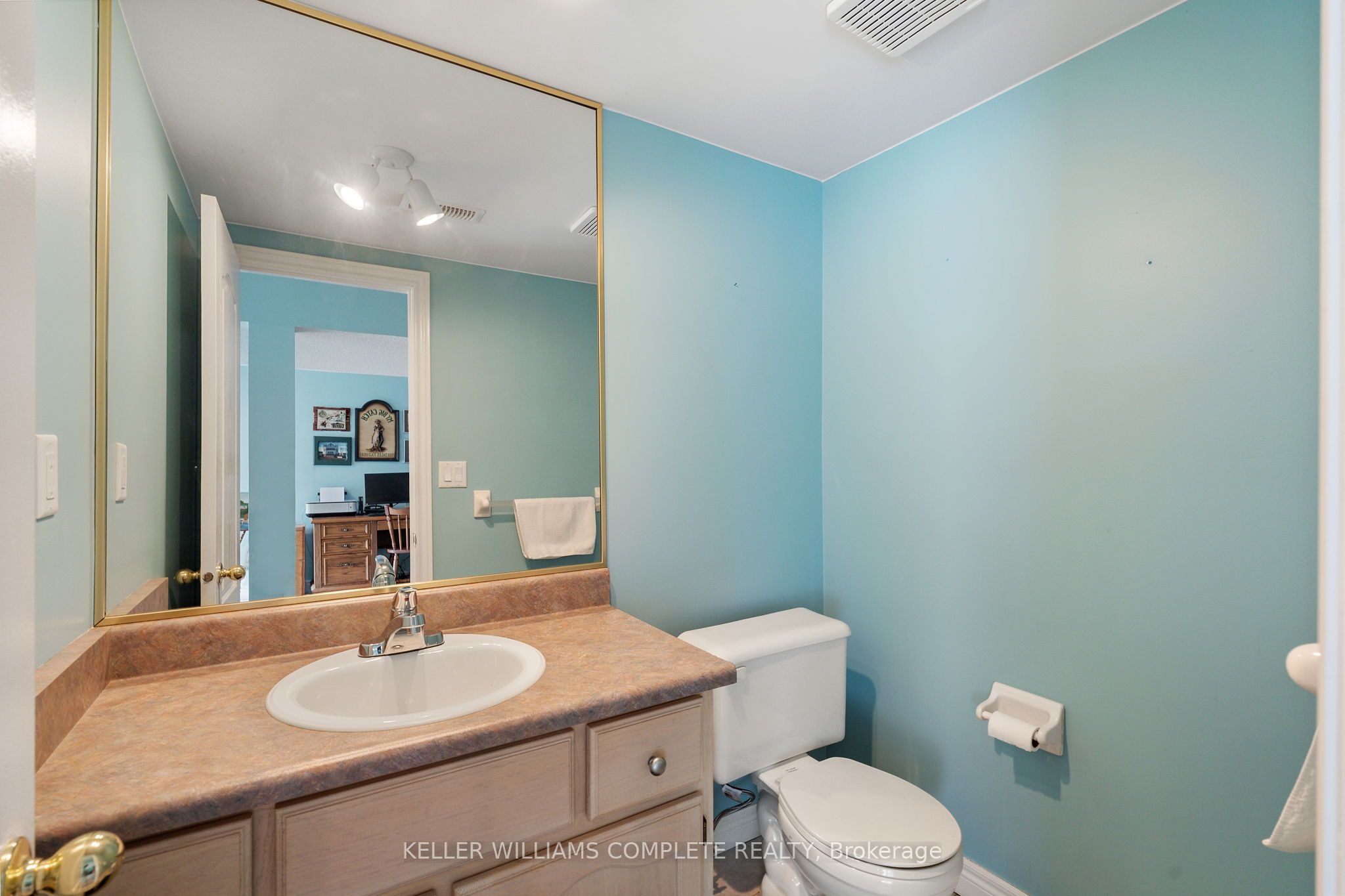 85 Edgewater Drive 10 Property Photo 36