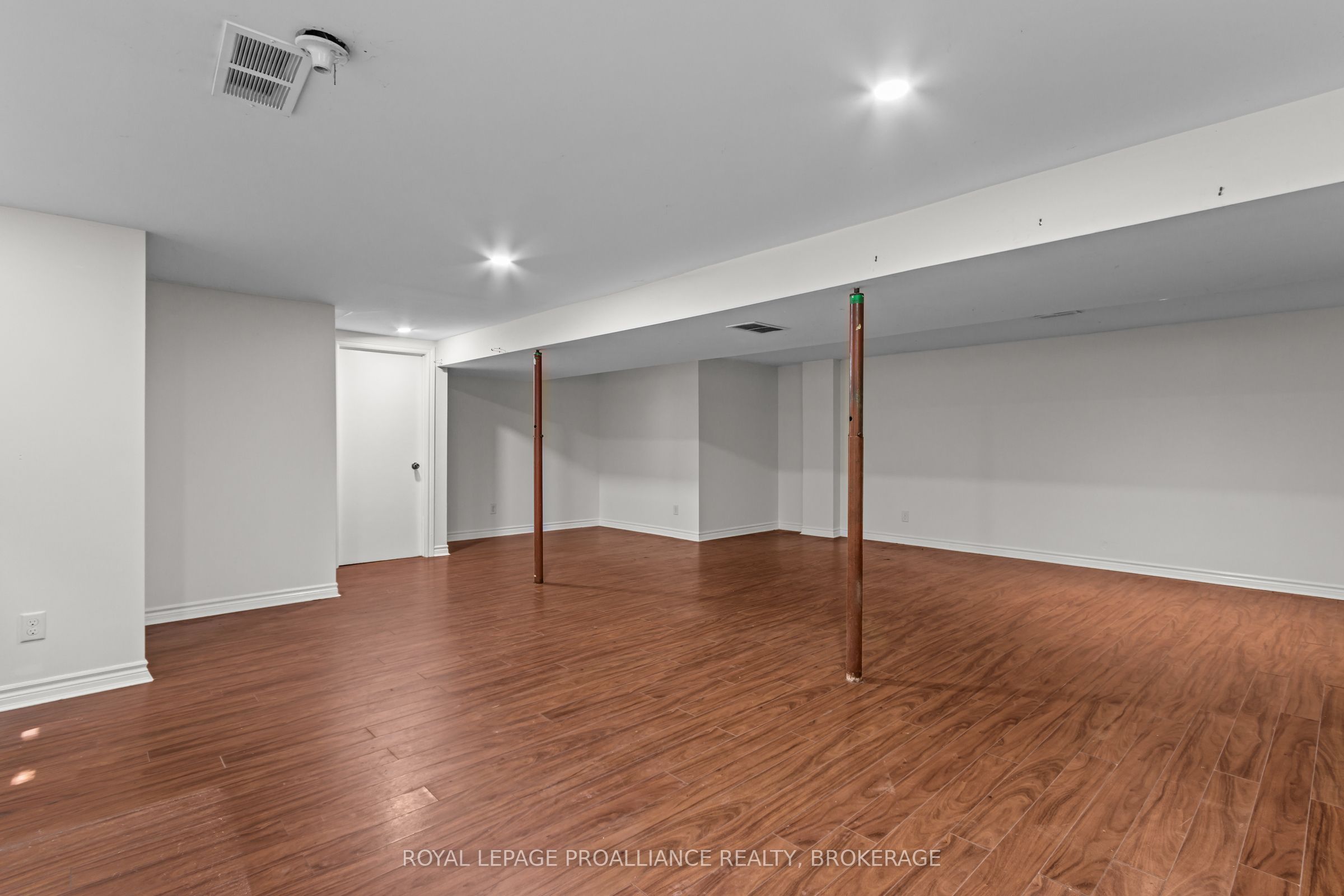 1837 Highway 2 Property Photo 17