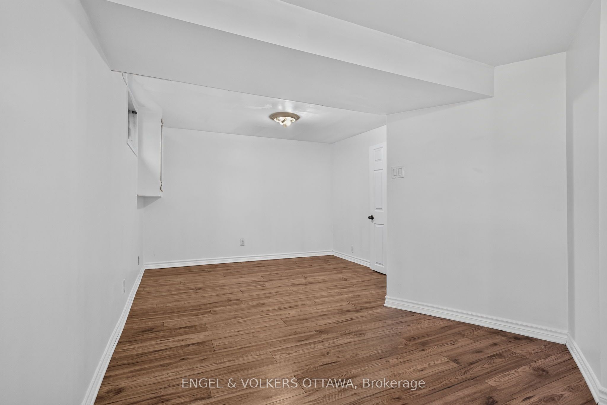 793 Trojan Avenue Property Photo 29