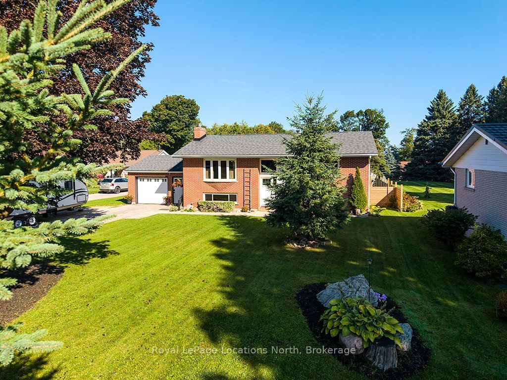 128 Montgomery Street Property Photo 6