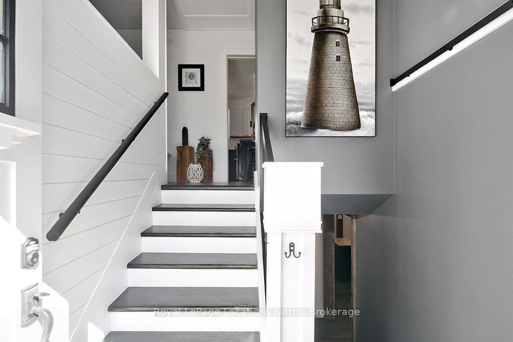 128 Montgomery Street Property Photo 7