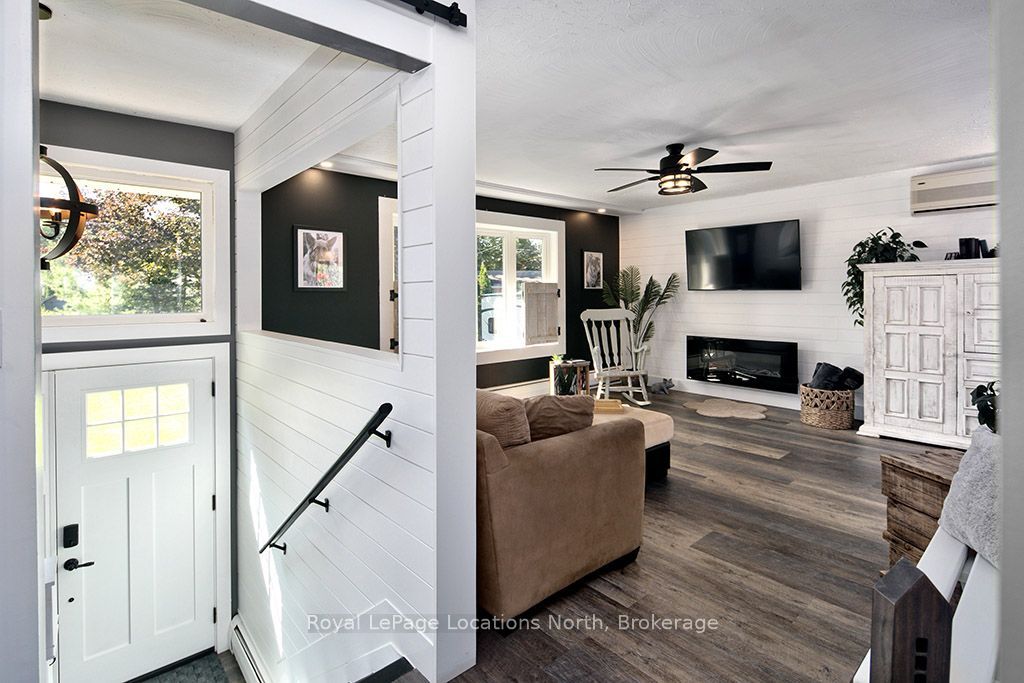 128 Montgomery Street Property Photo 8