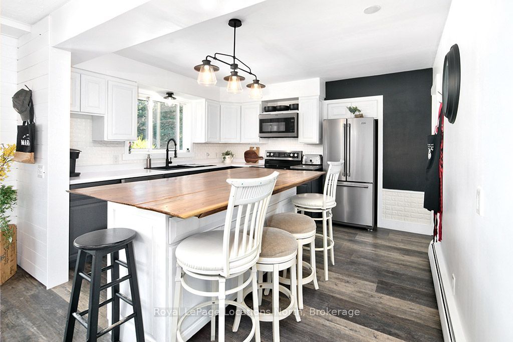 128 Montgomery Street Property Photo 12