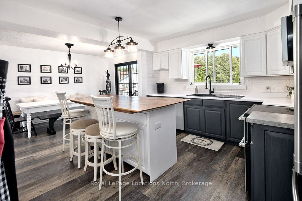 128 Montgomery Street Property Photo 14
