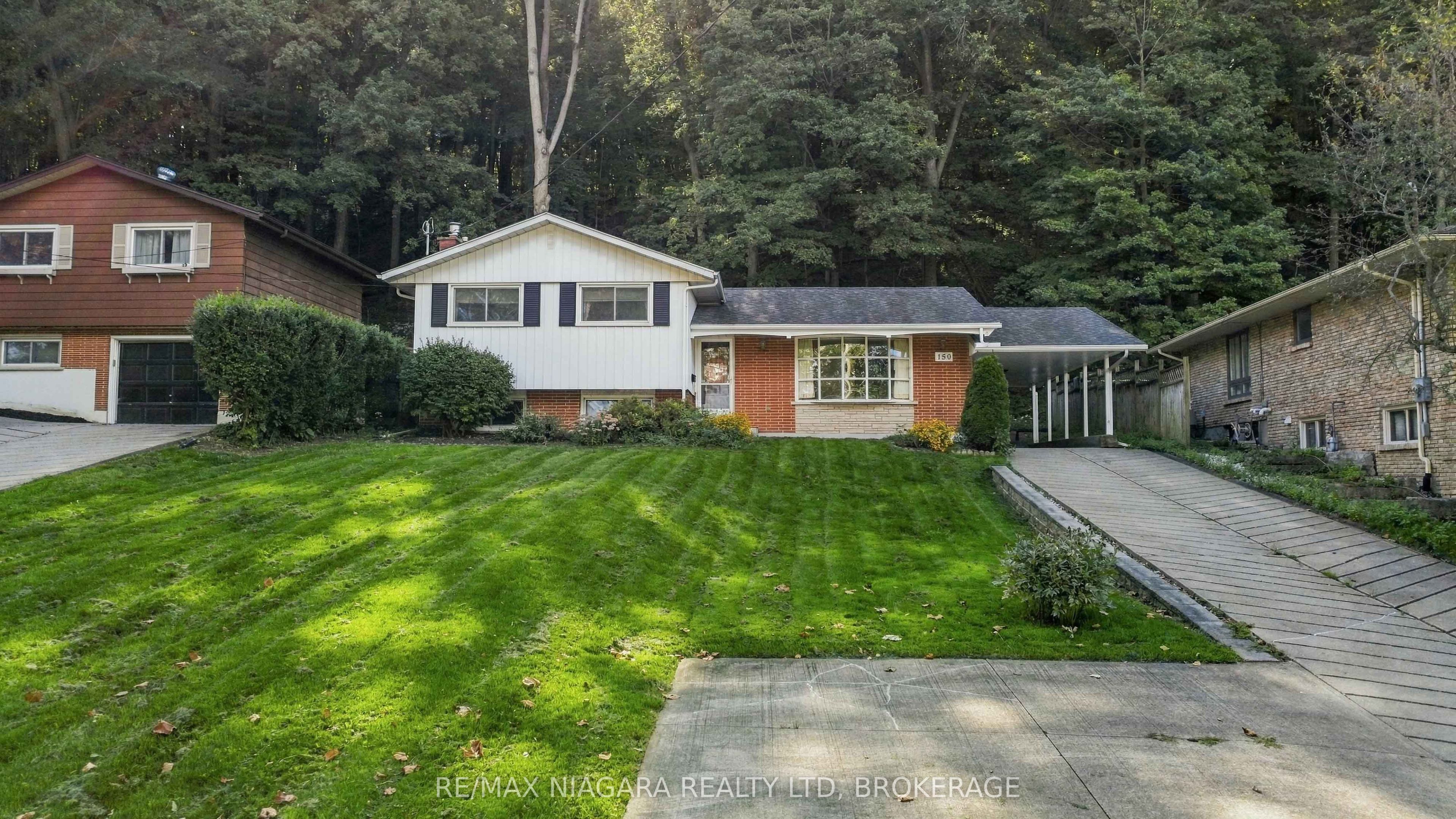 150 Woodside Drive Property Photo 2