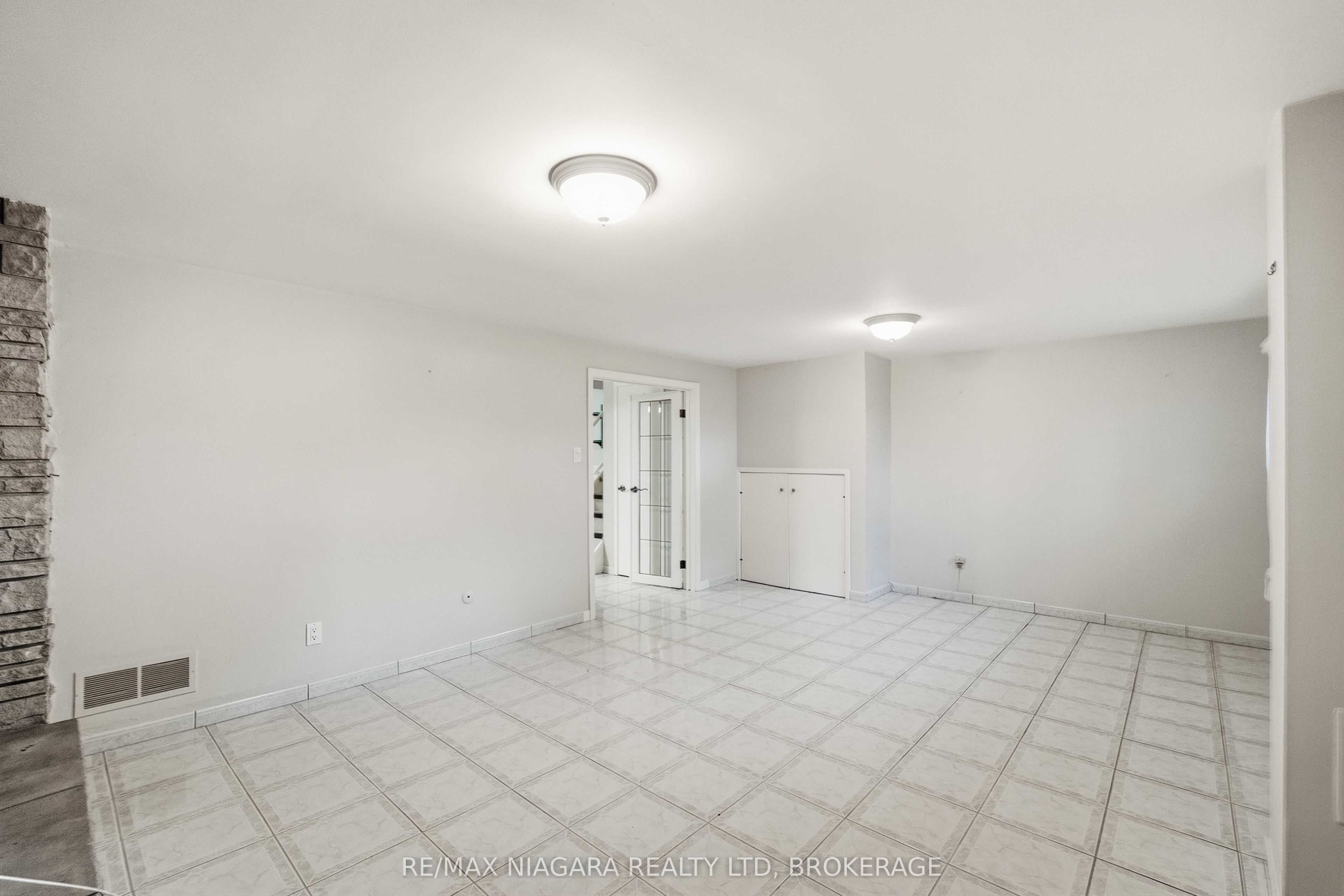 150 Woodside Drive Property Photo 22
