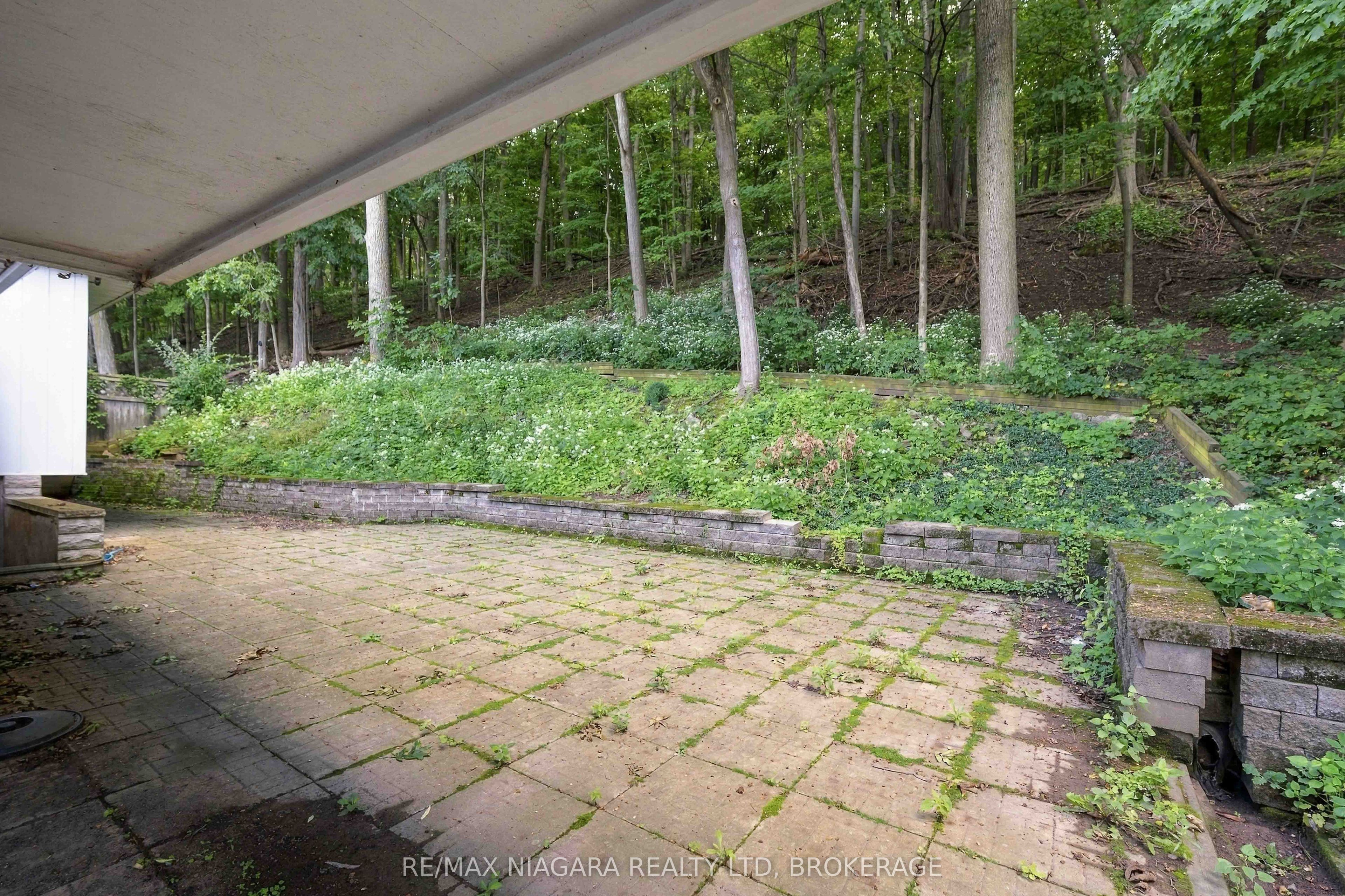150 Woodside Drive Property Photo 28