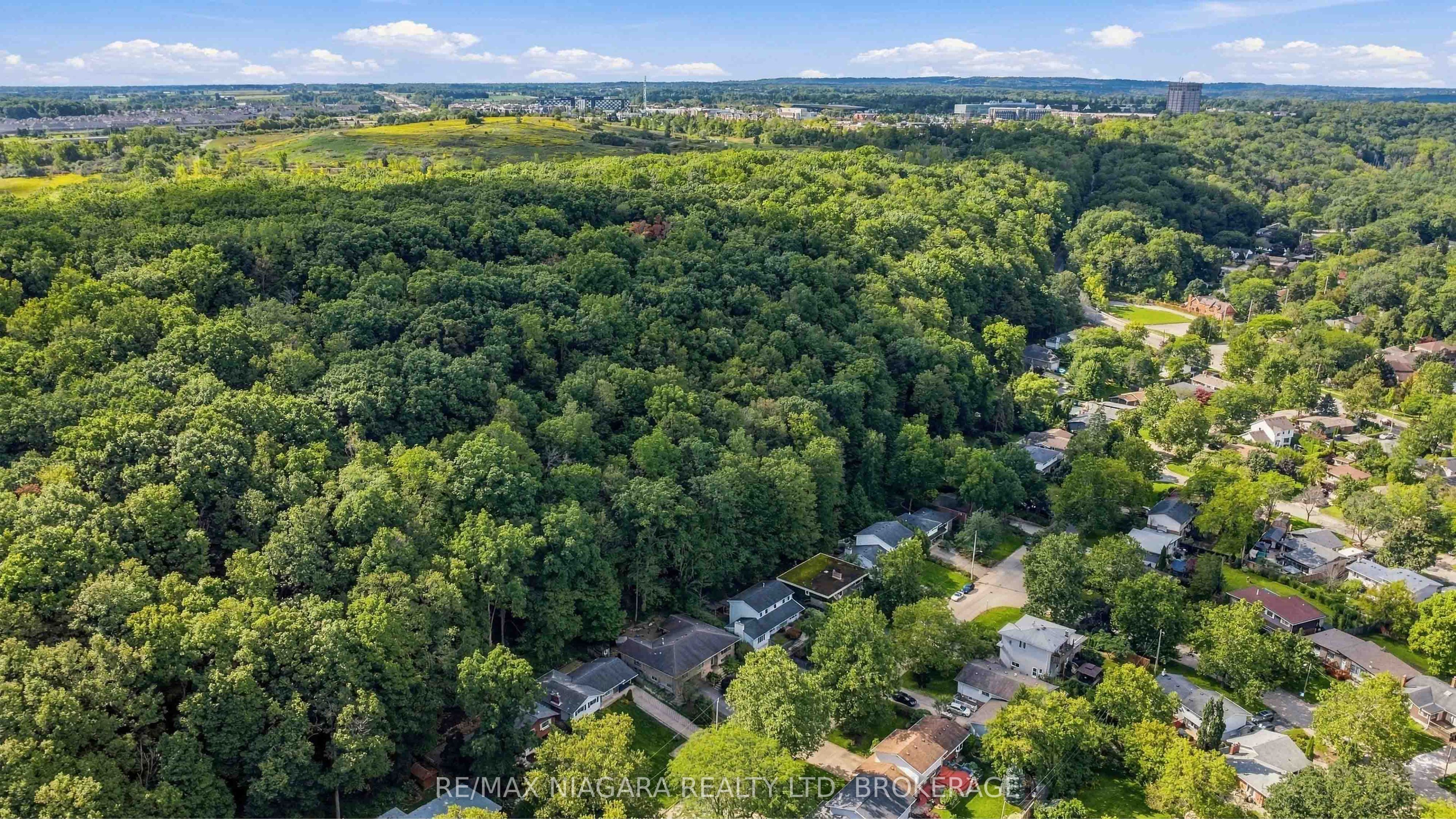 150 Woodside Drive Property Photo 34