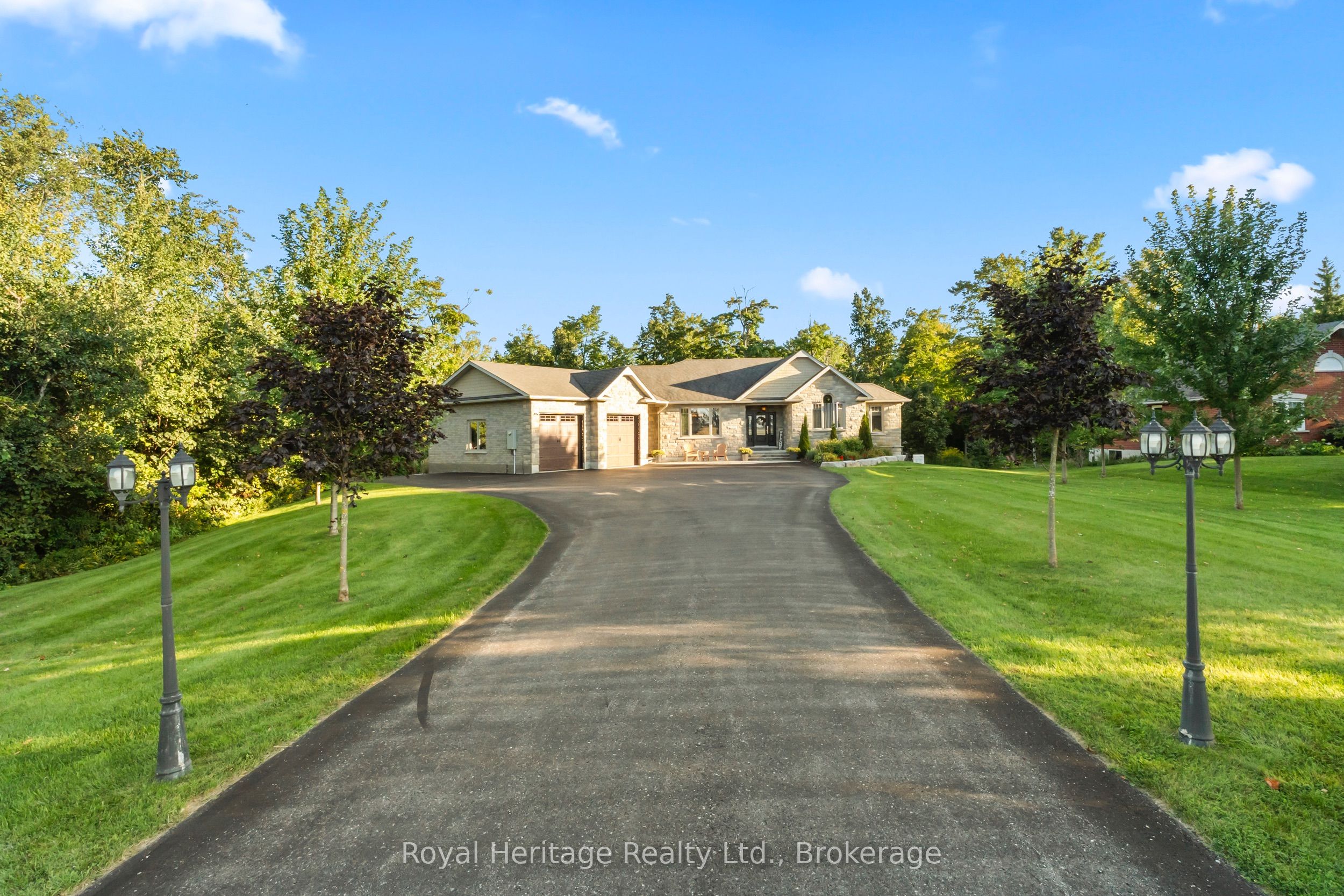 987 Sharpe Line Property Photo 4