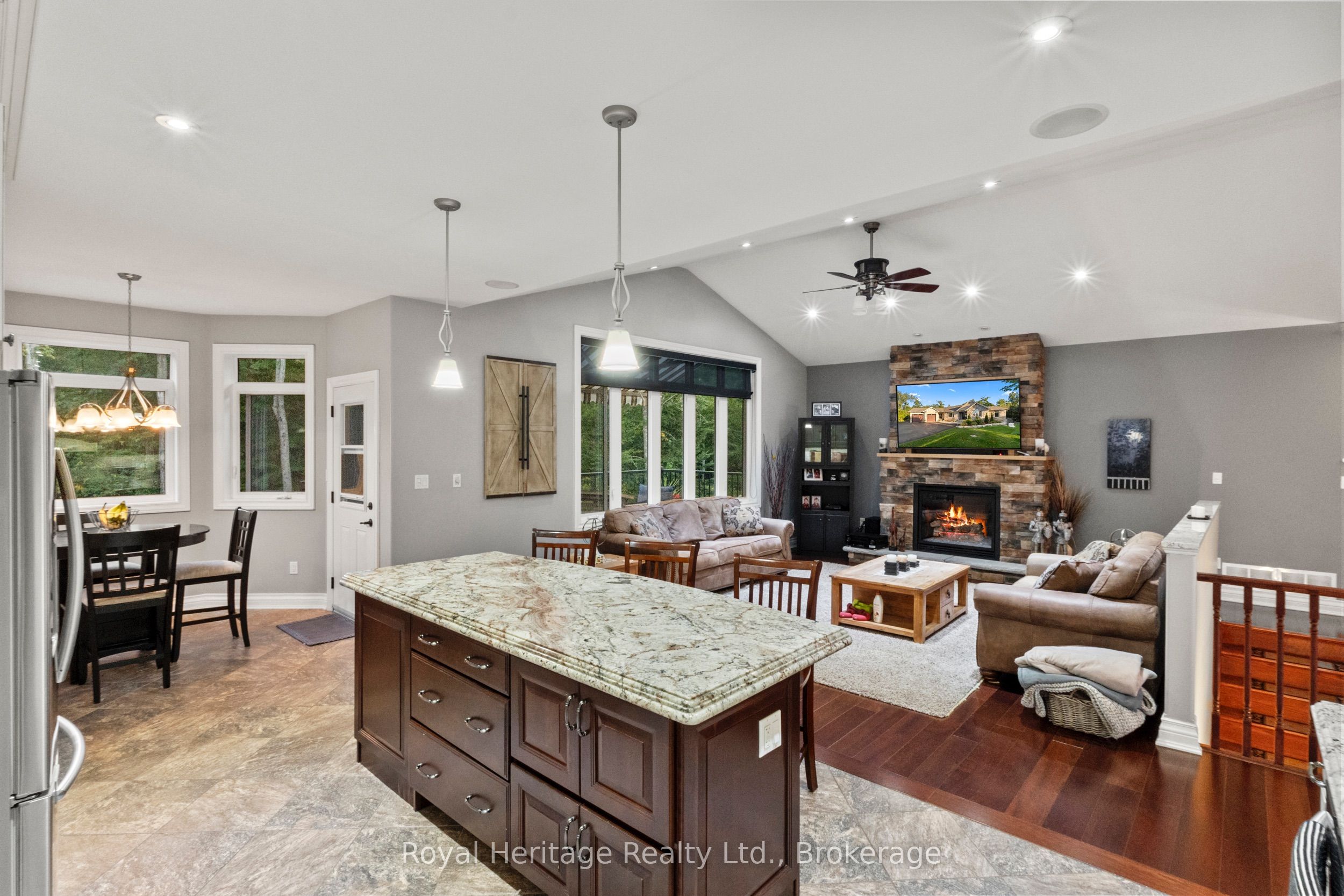 987 Sharpe Line Property Photo 12