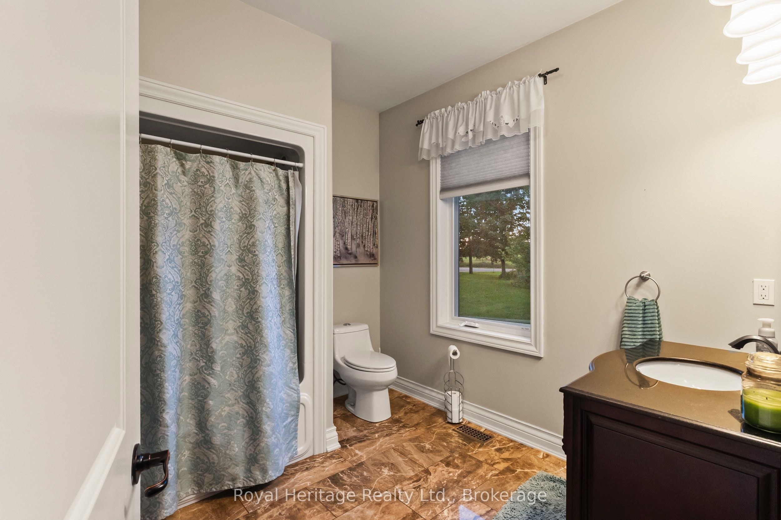 987 Sharpe Line Property Photo 22
