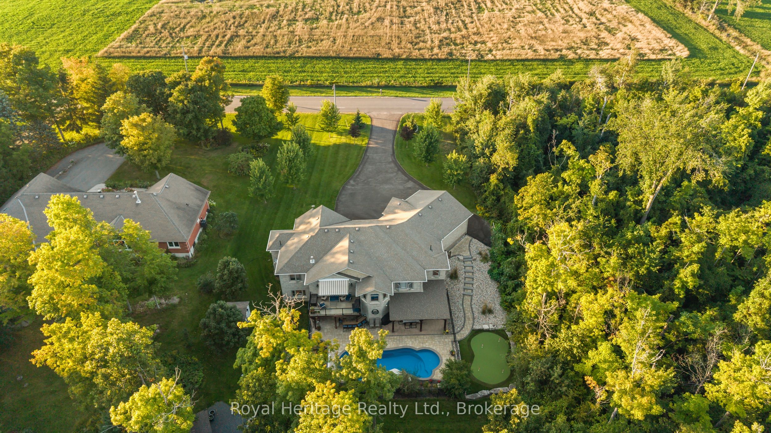 987 Sharpe Line Property Photo 41