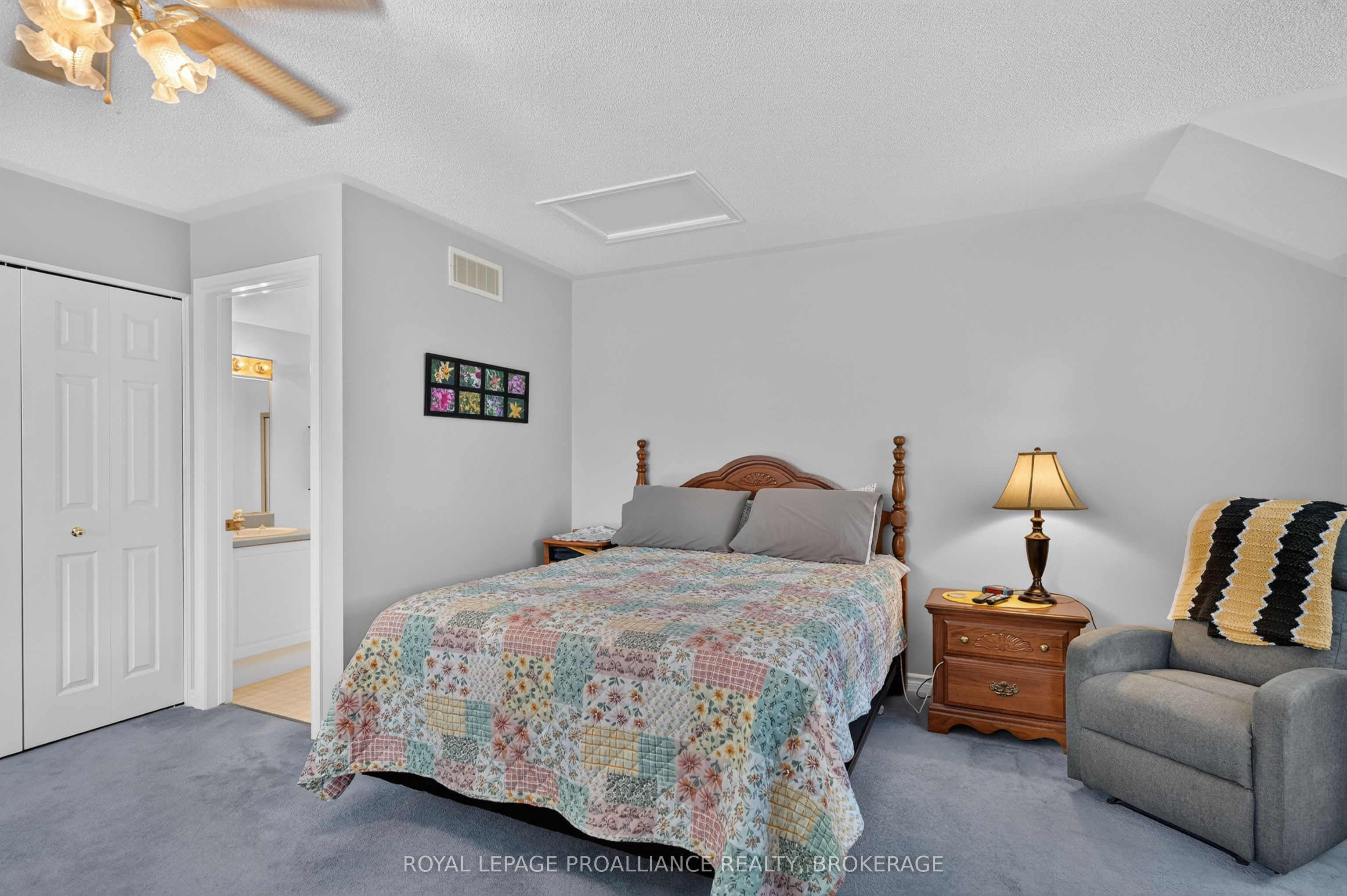 733 Shires Way Property Photo 13
