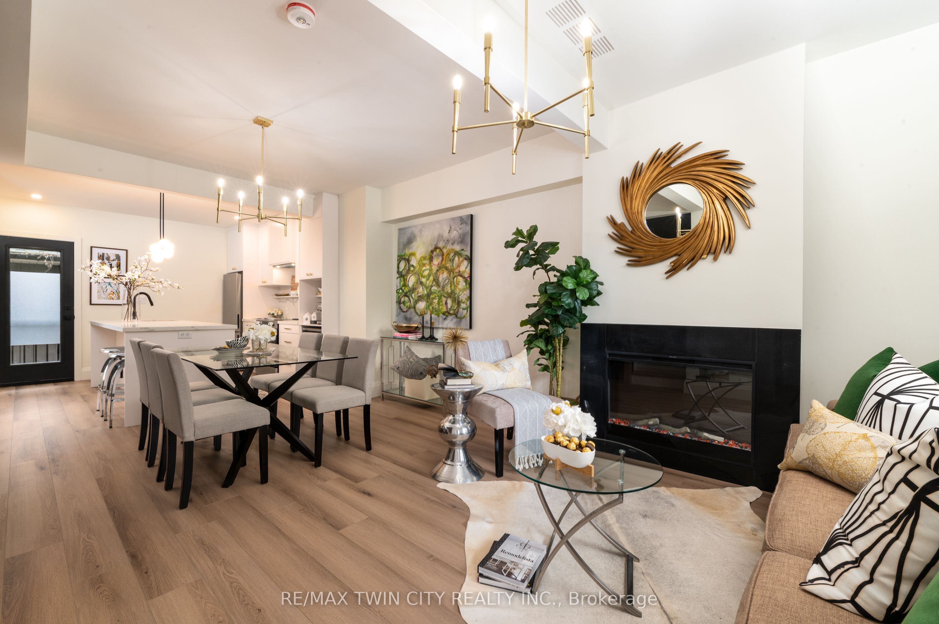 163 Grand River Avenue 2 Property Photo 1